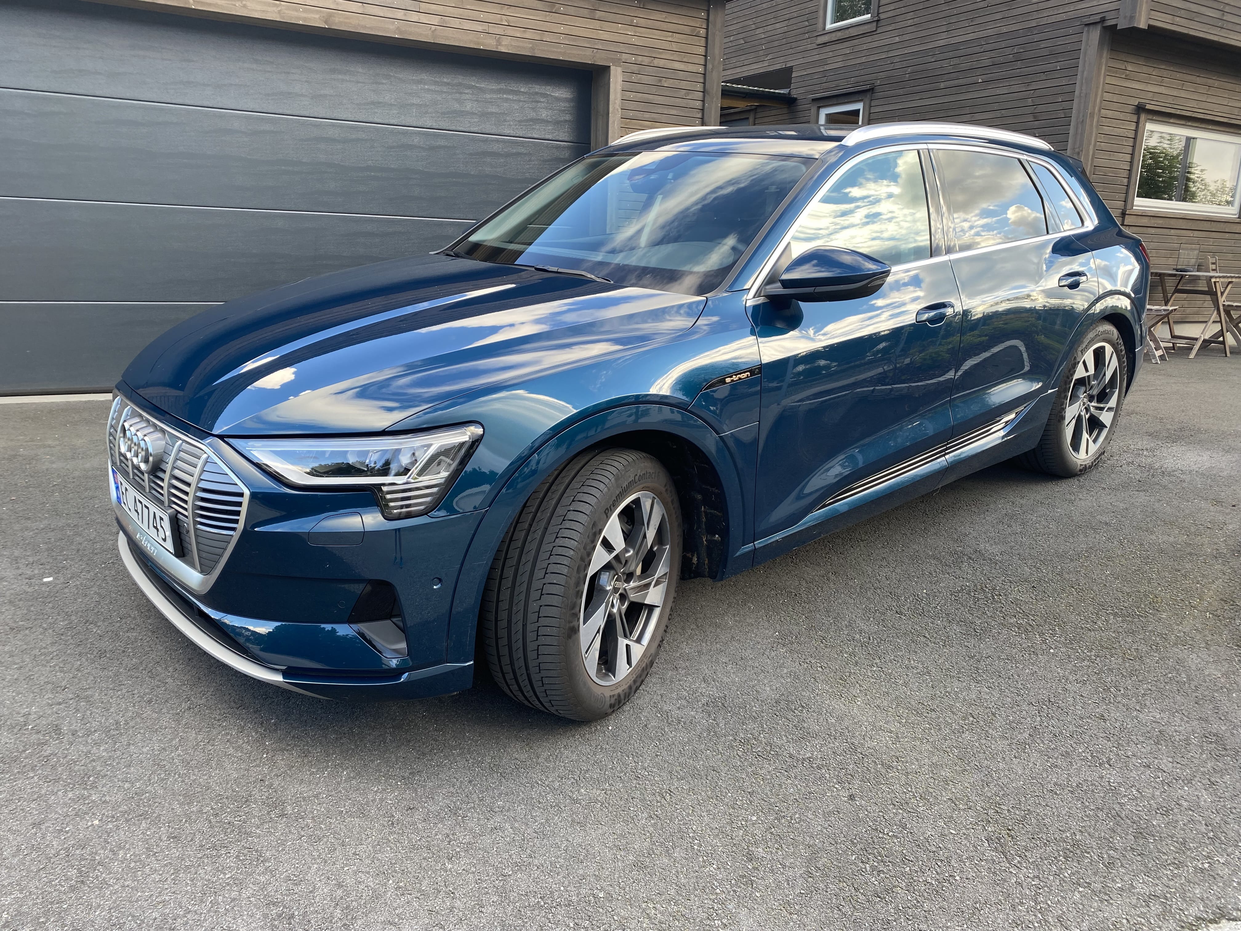 Audi e-tron, 2021, Electric, automatic