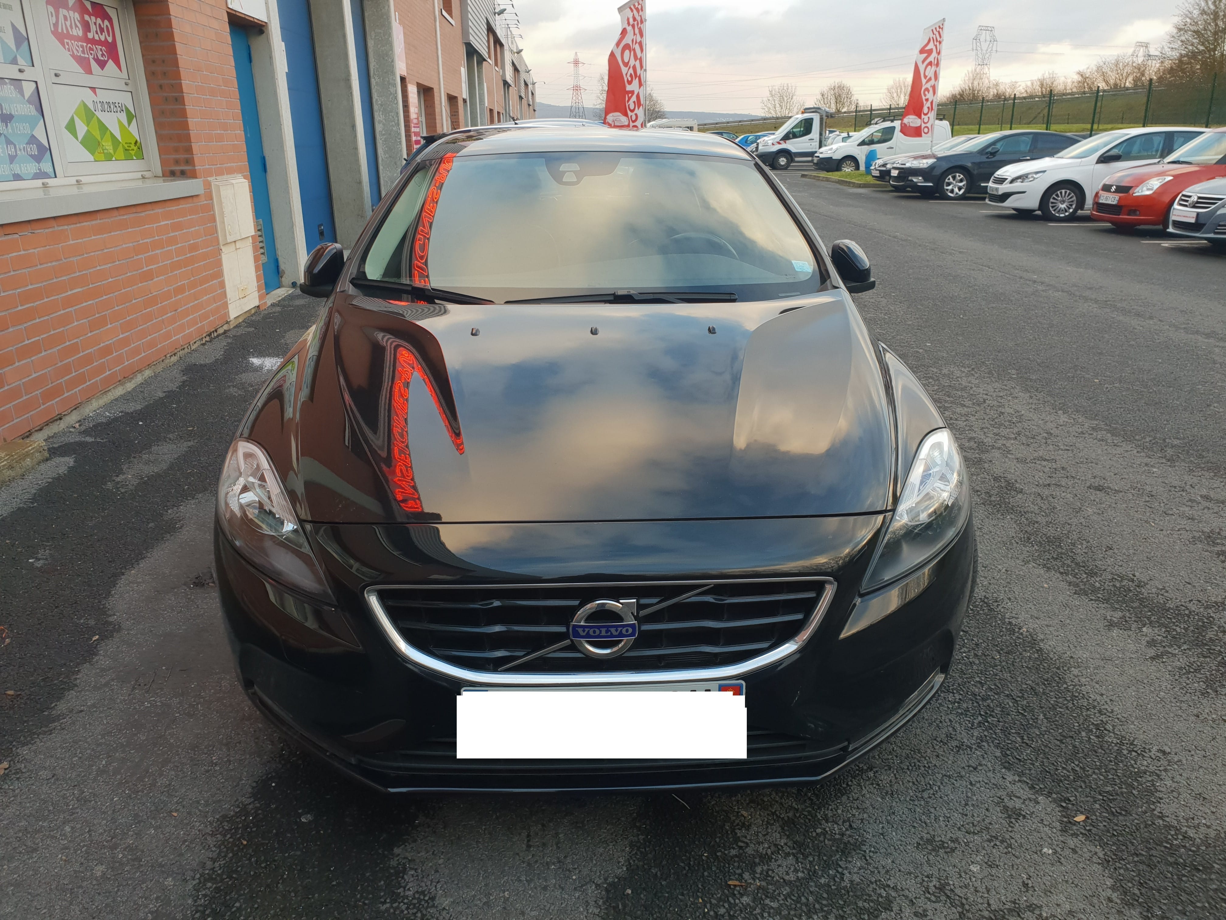 Volvo V40 Break avec Entrée audio / iPod