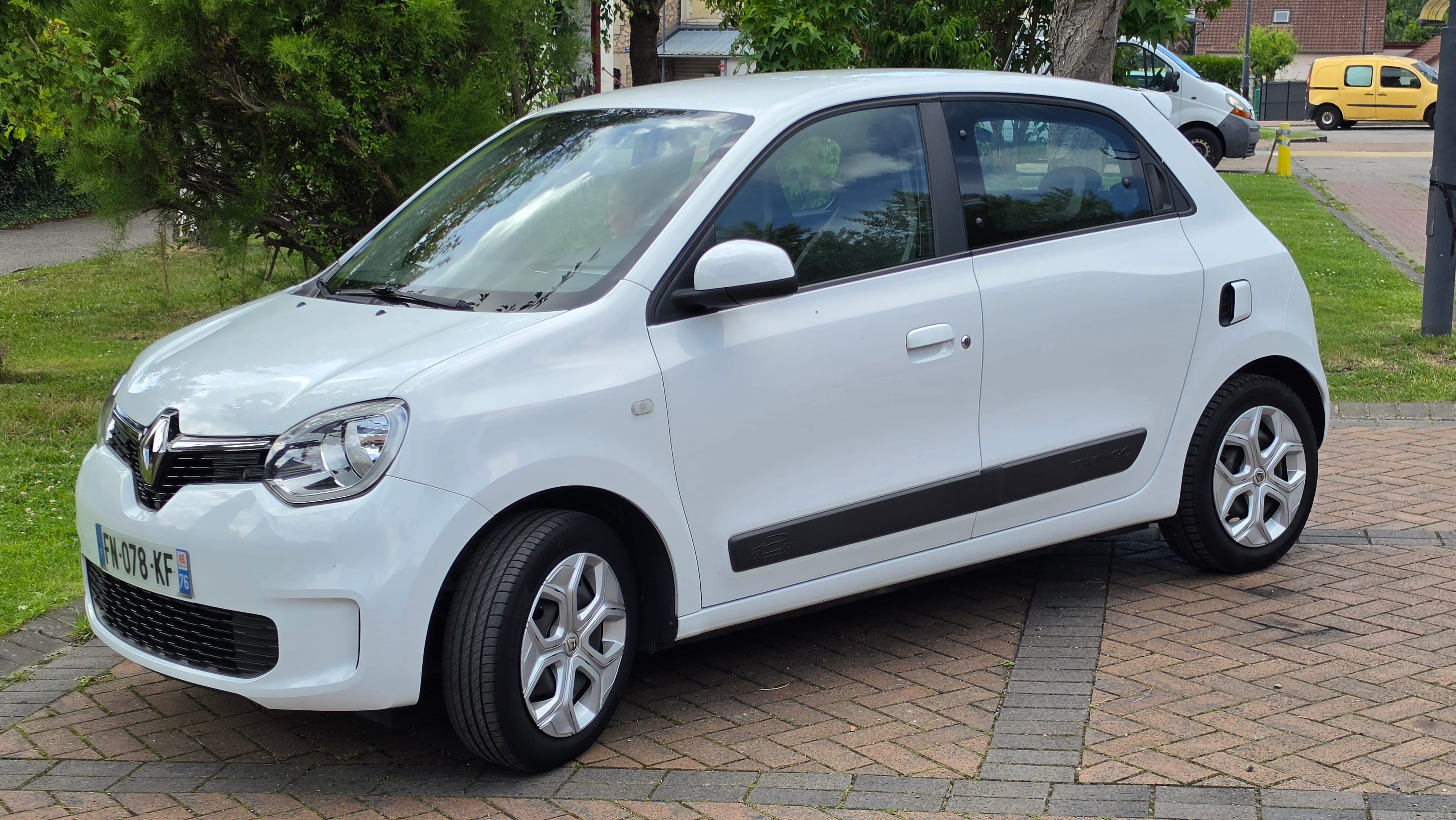 Renault Twingo III, 2020, Essence 95