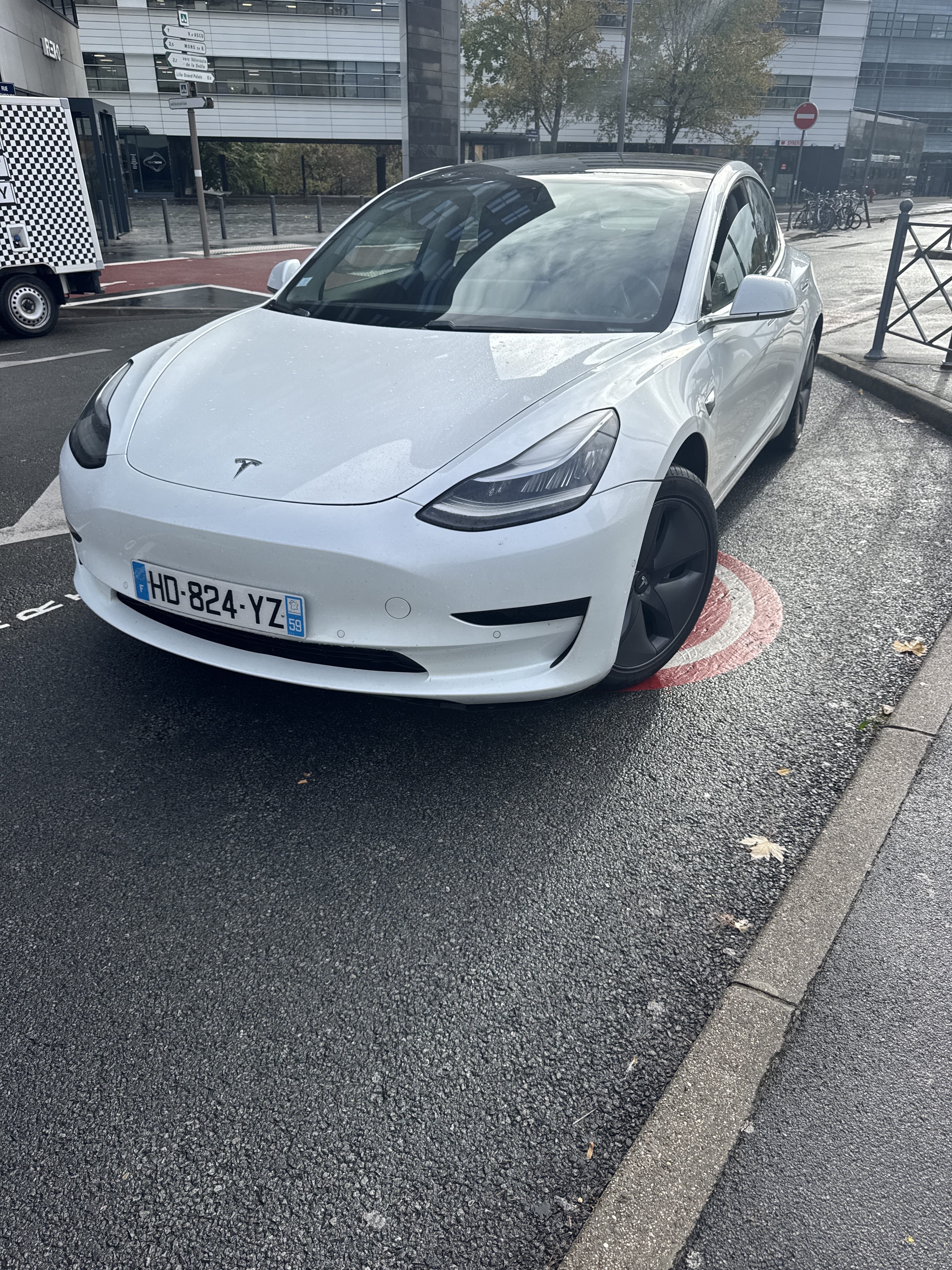 Tesla Model 3, 2019, Électrique, automatique