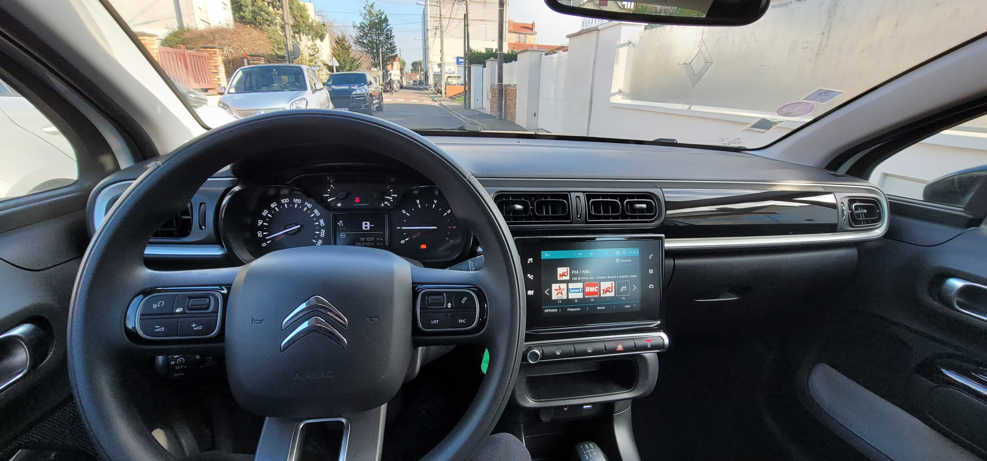 Citroen C3 Paris 19ème - FN637RF avec GPS