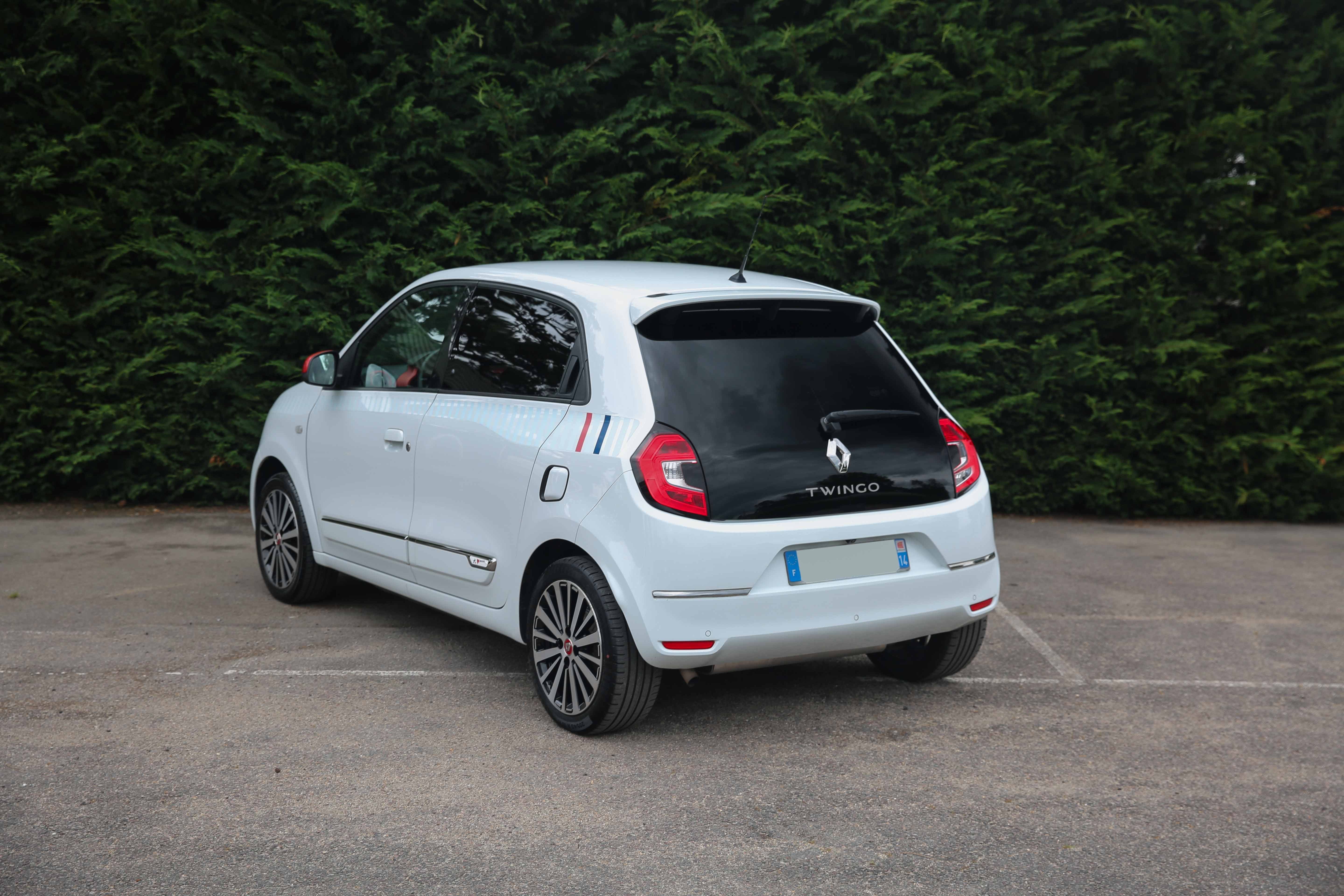 Renault Twingo III with GPS