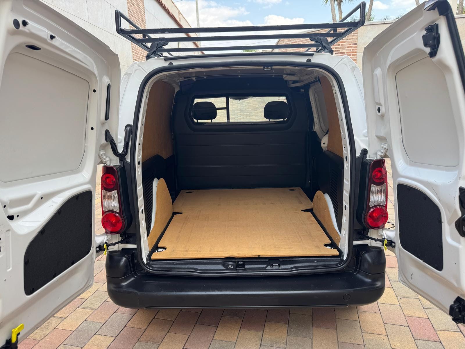 Peugeot Partner, 2019, Diesel