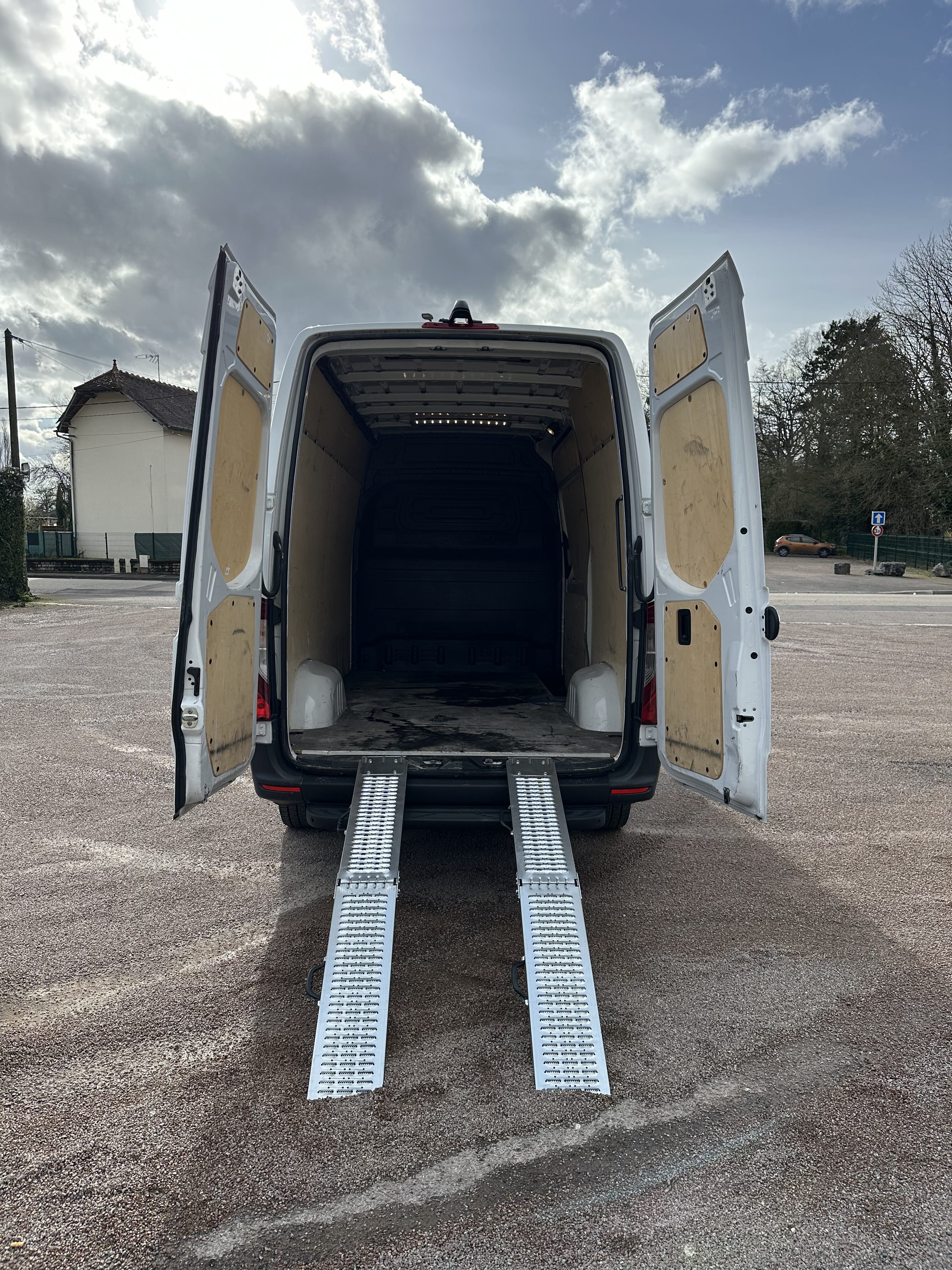 Mercedes-Benz Sprinter avec Entrée audio / iPod