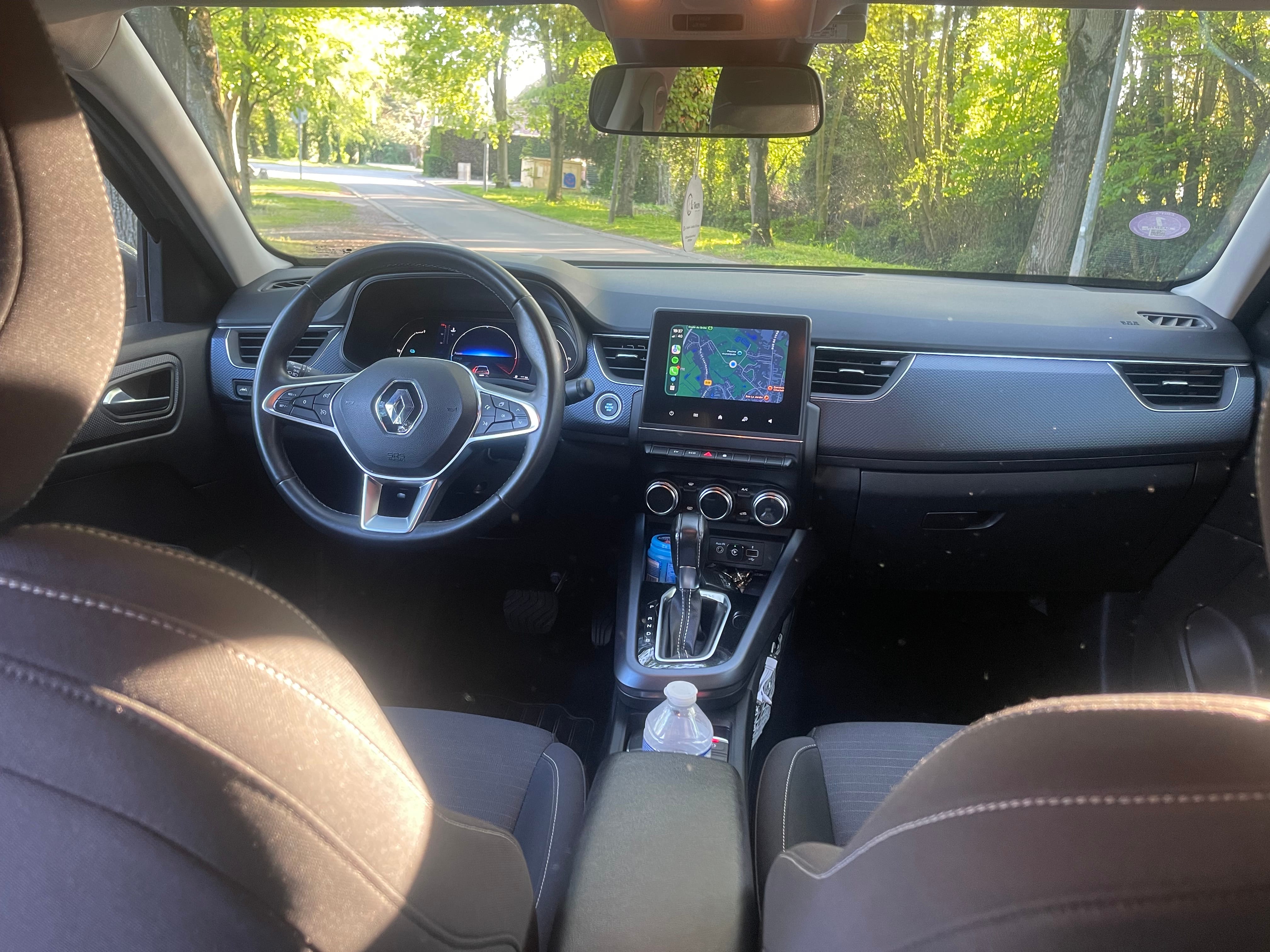 Renault Arkana E-Tech avec GPS