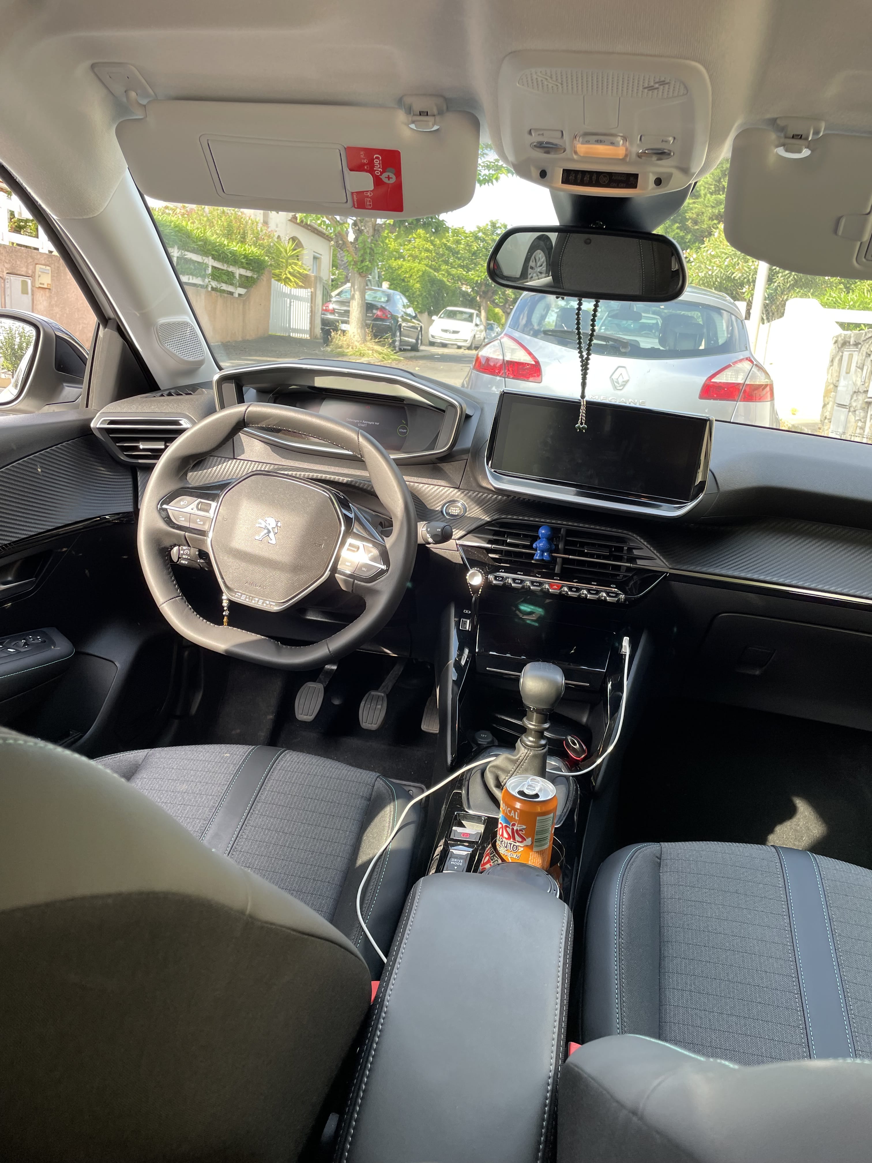 Peugeot 208 avec Régulateur de vitesse