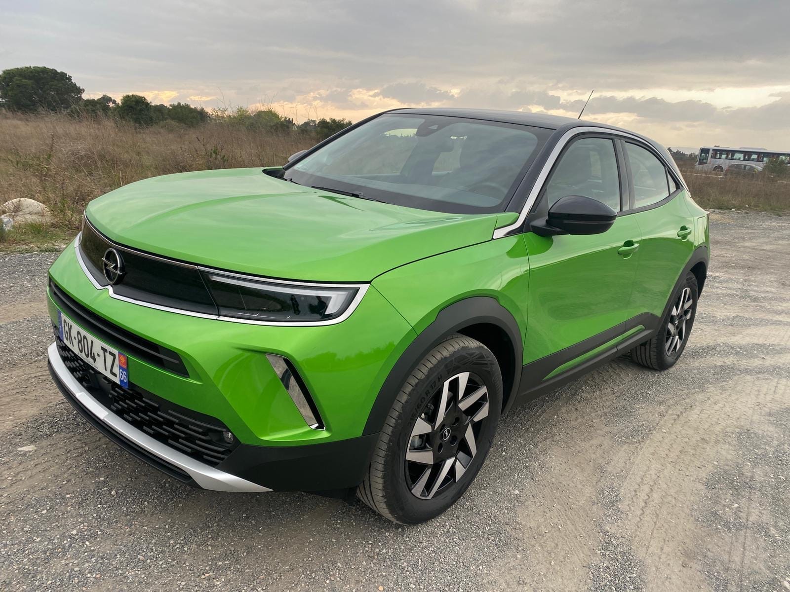 Opel Mokka, 2022, Essence 98