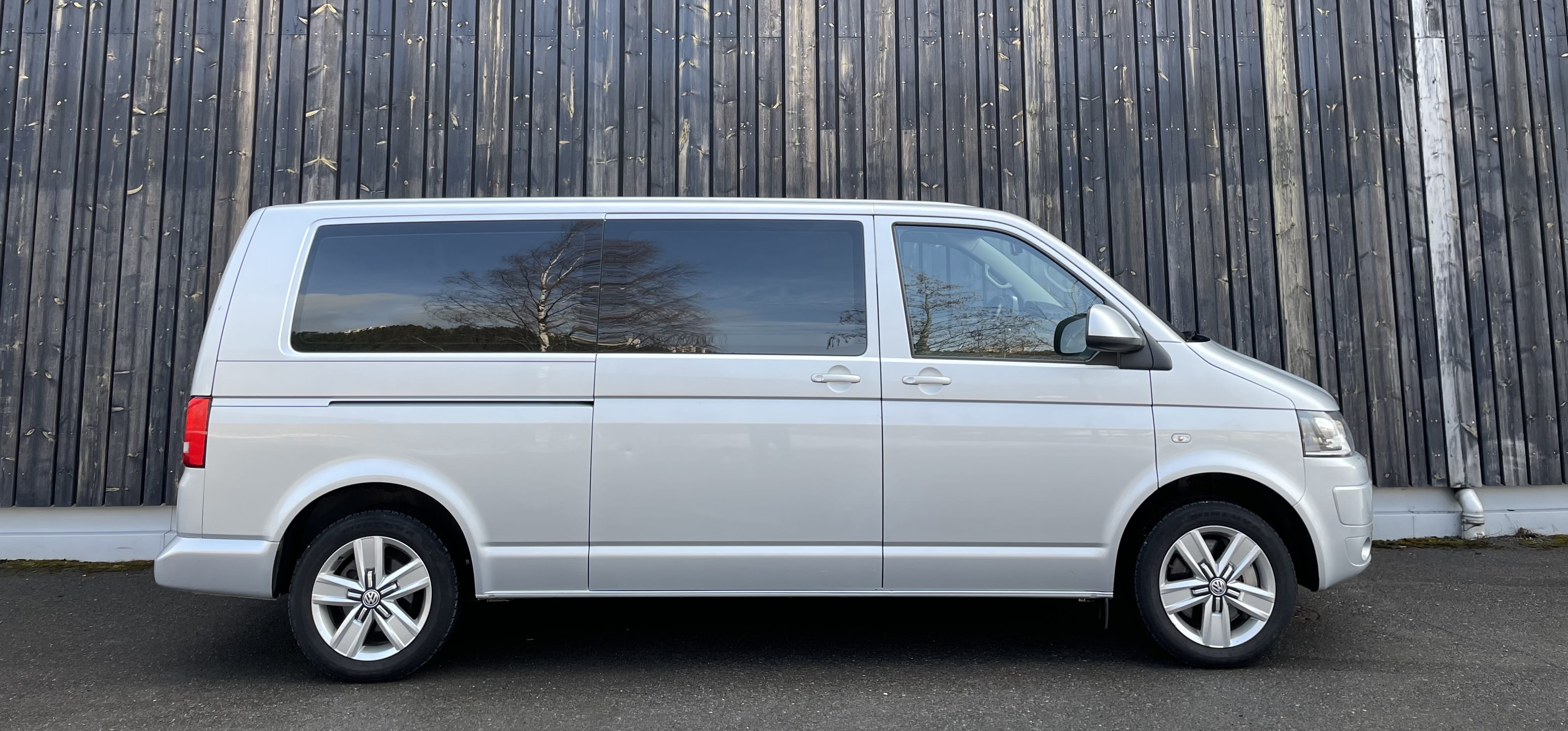 Volkswagen Caravelle 4x4 - Automat gir mit Klimaanlage