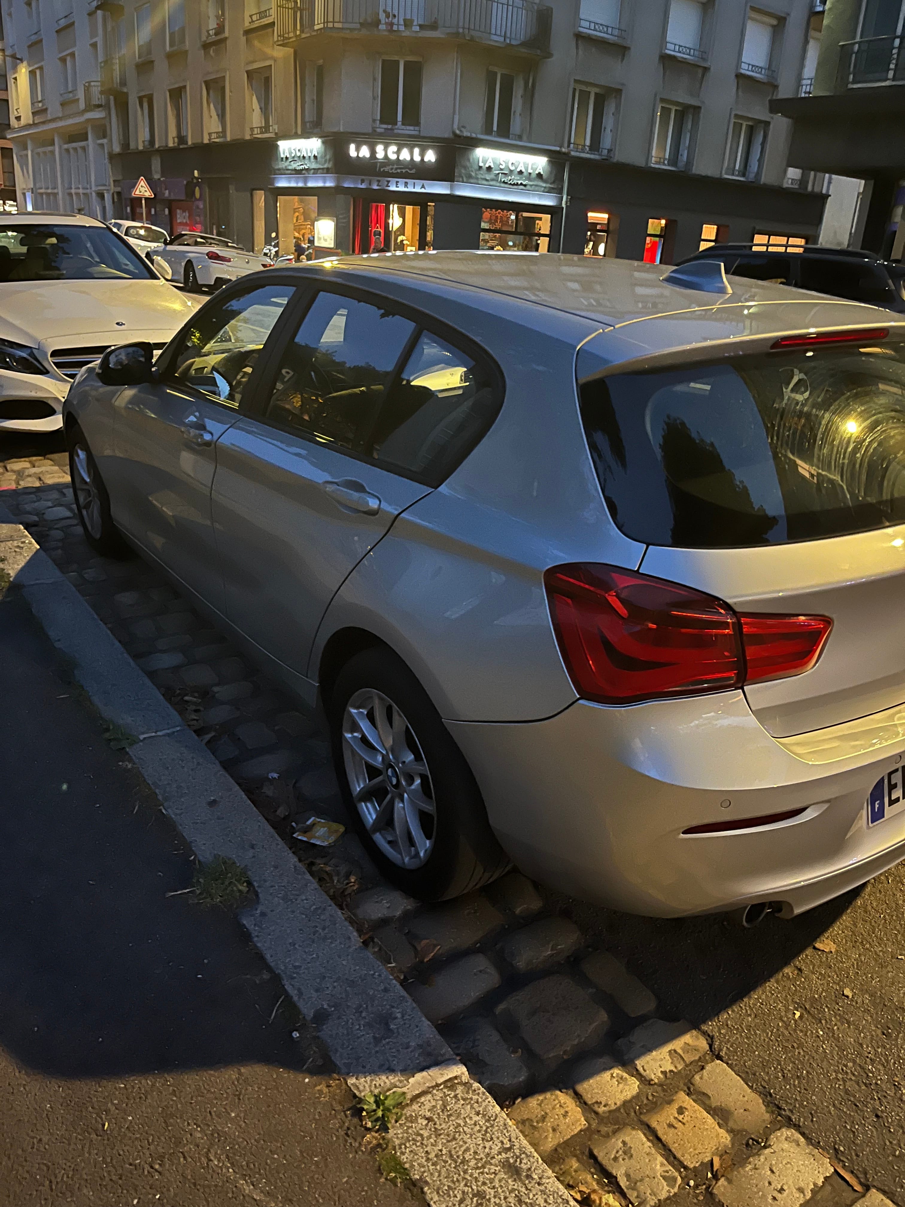 BMW Série 1 114 d avec Climatisation