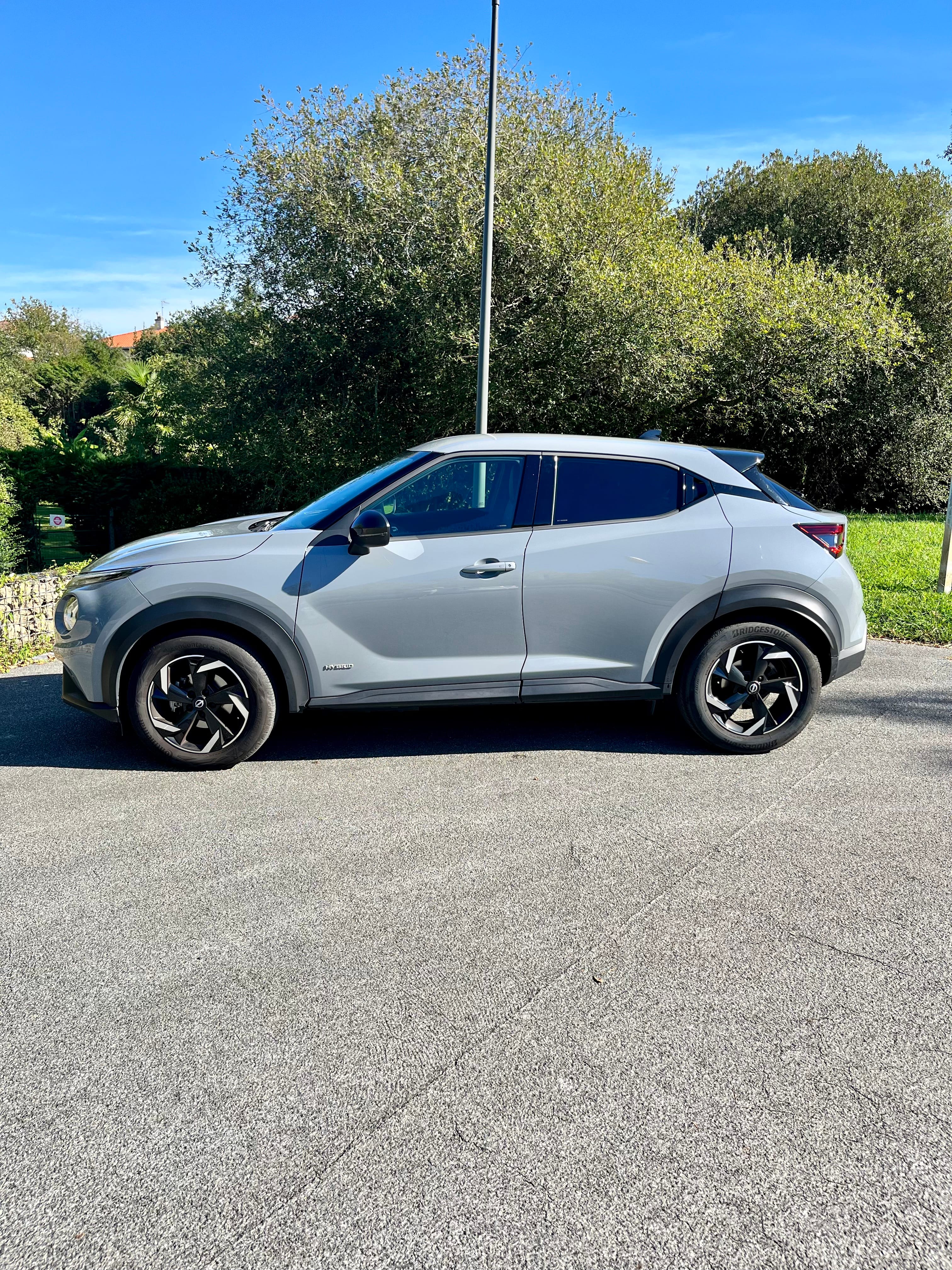Nissan Juke N-Connecta Hybride avec Climatisation