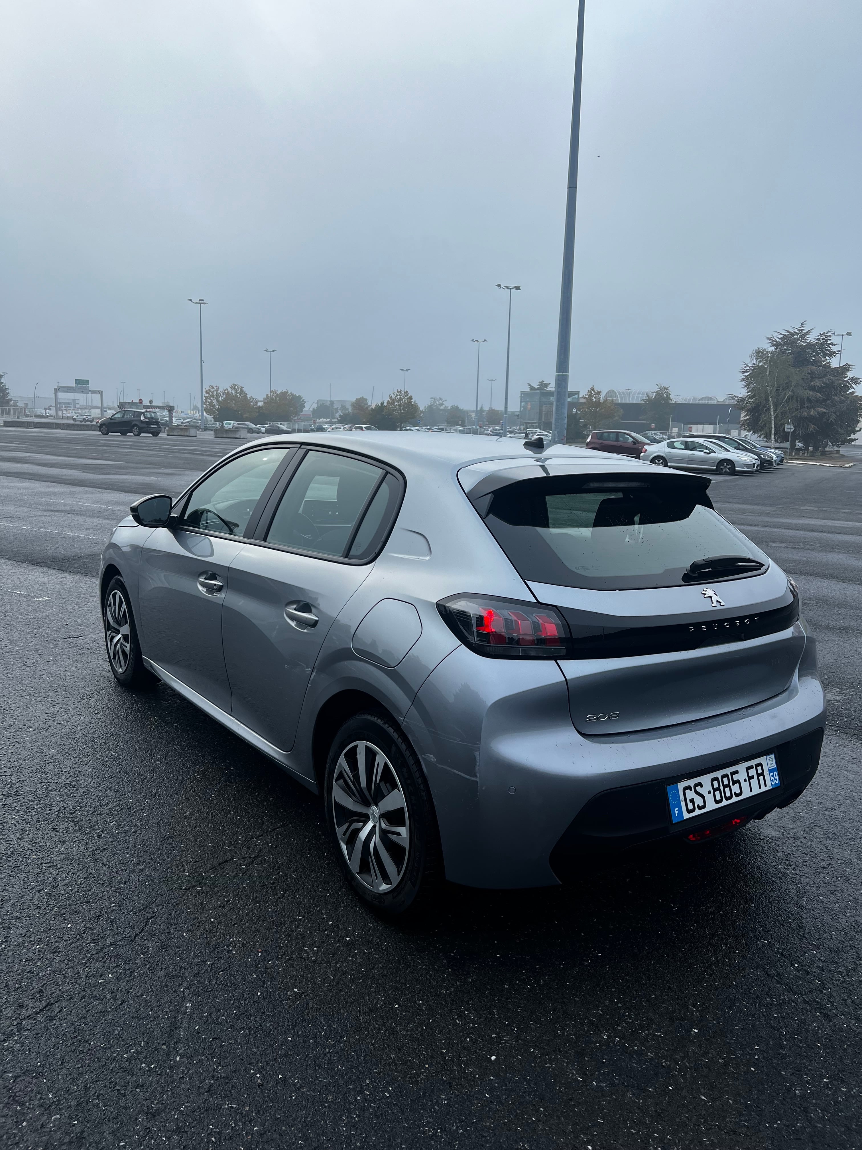 Peugeot 208 avec Climatisation