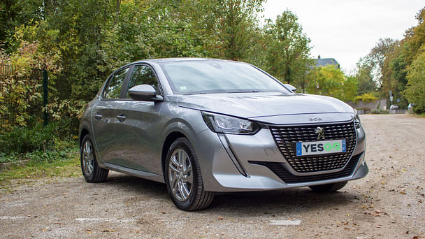 Peugeot 208 II Rotonde, 2020, Essence