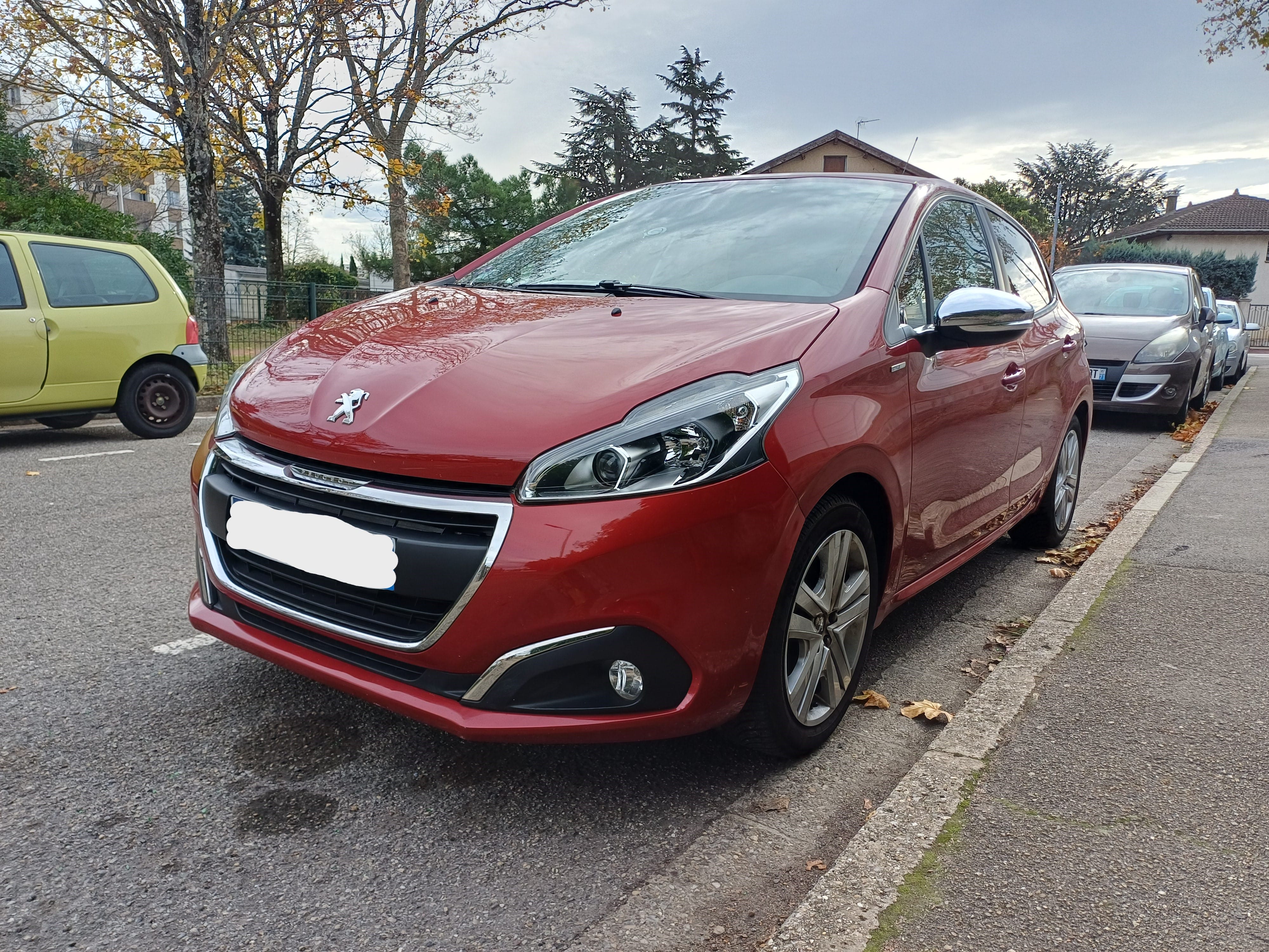 Peugeot 208, 2017, Essence 95