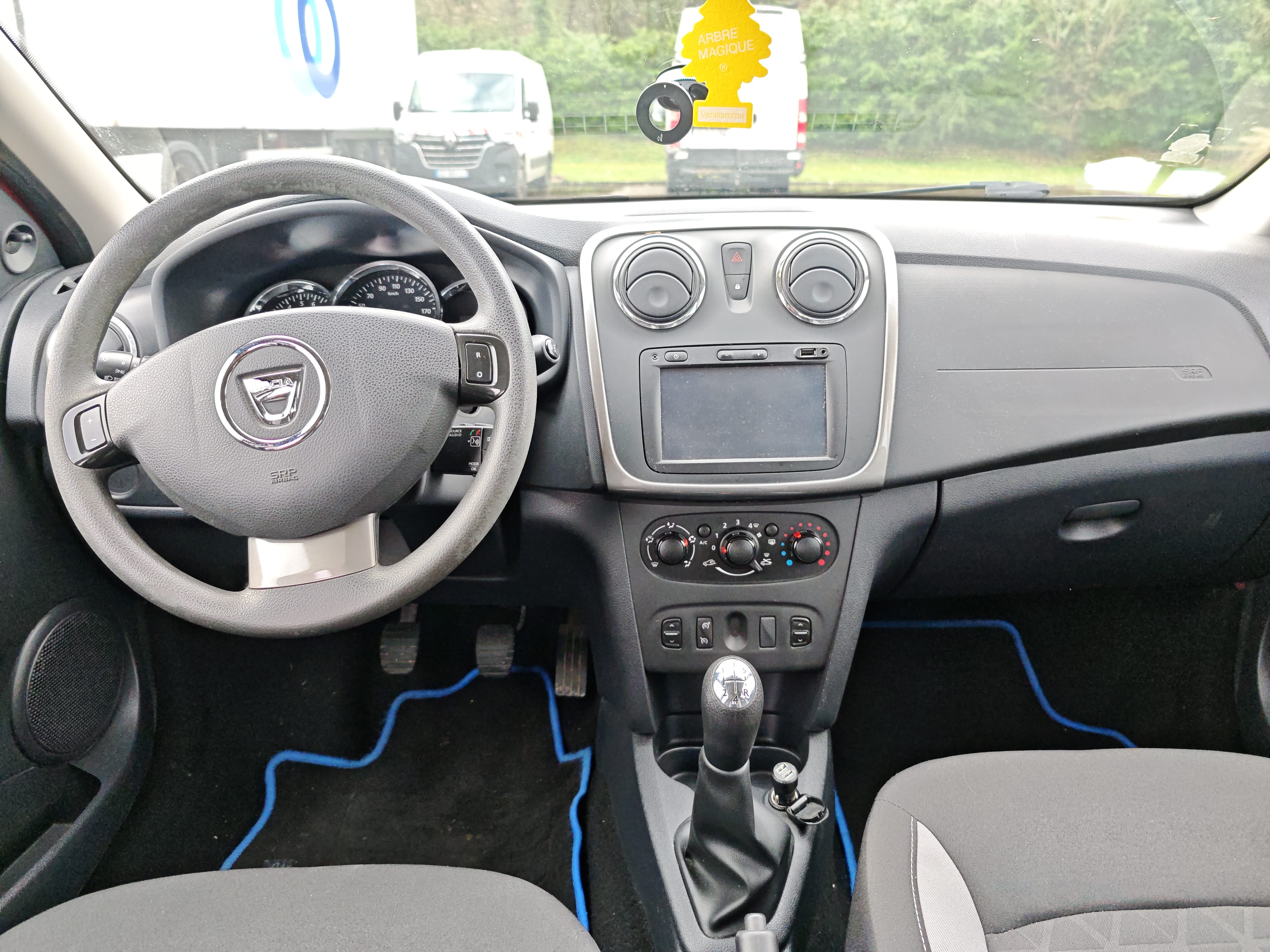 Dacia Sandero avec Audio Bluetooth