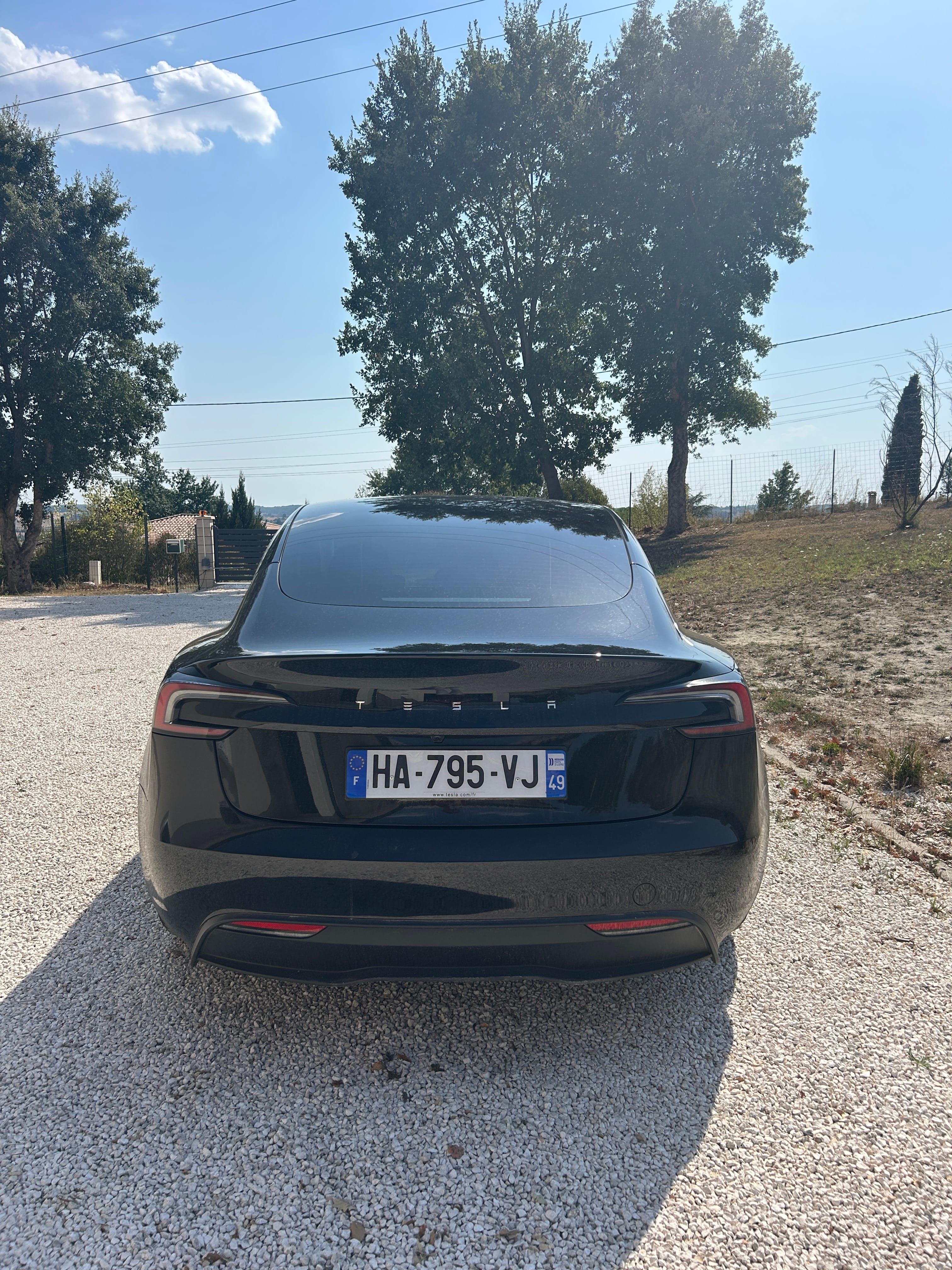 Tesla Model 3 Long Range avec Climatisation