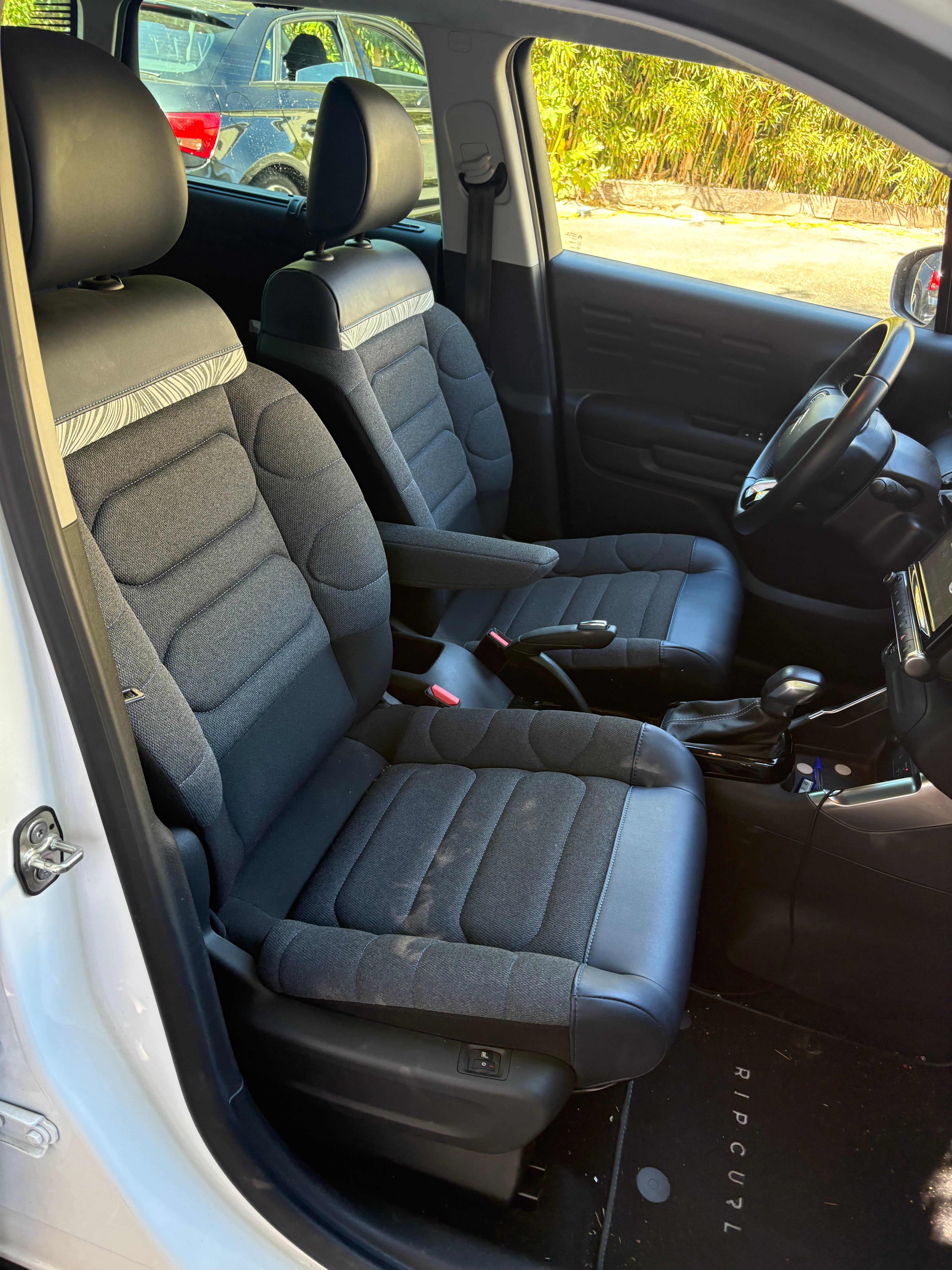 Citroen C3 avec Siège bébé