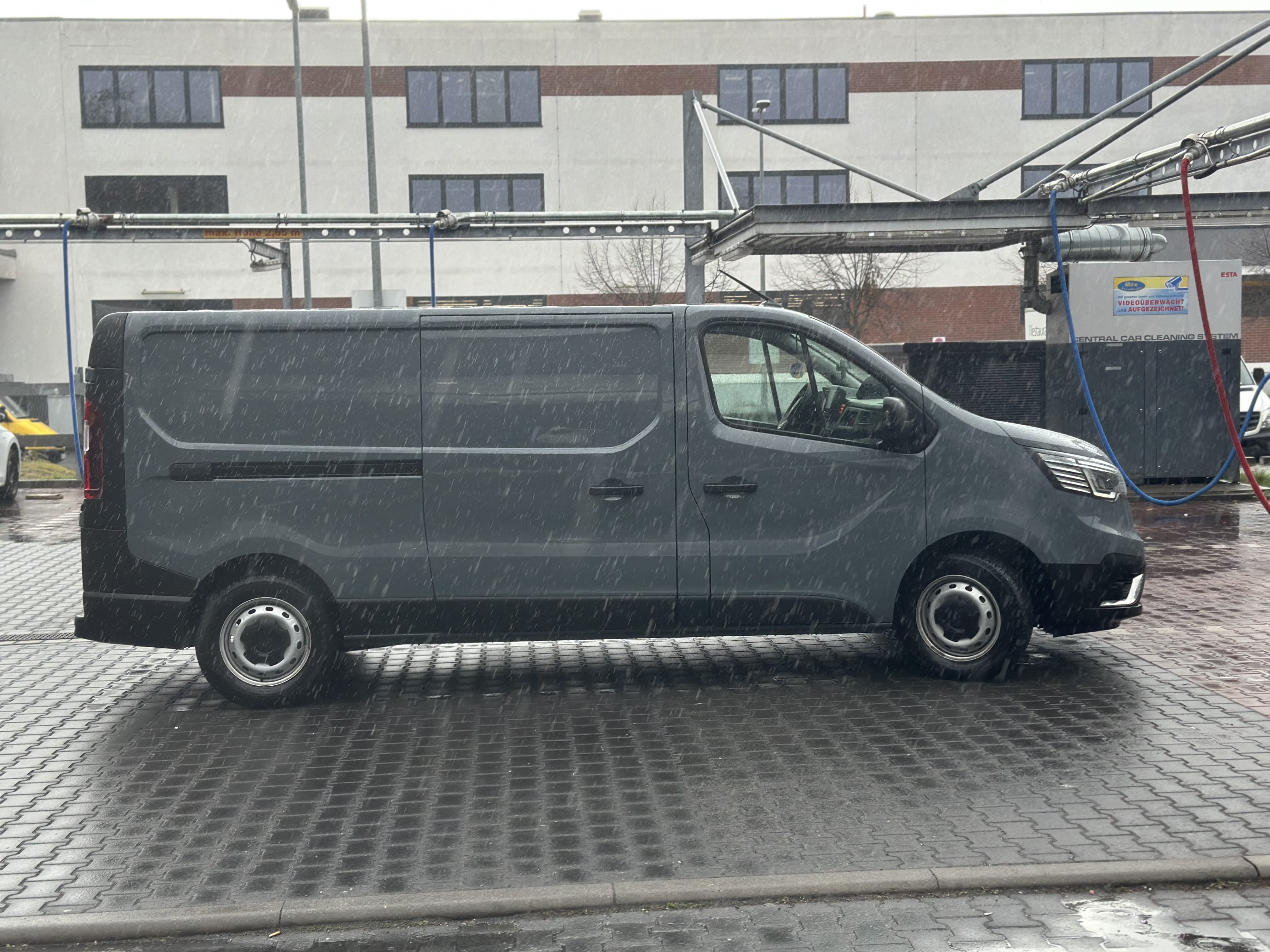 Renault Trafic mit Klimaanlage