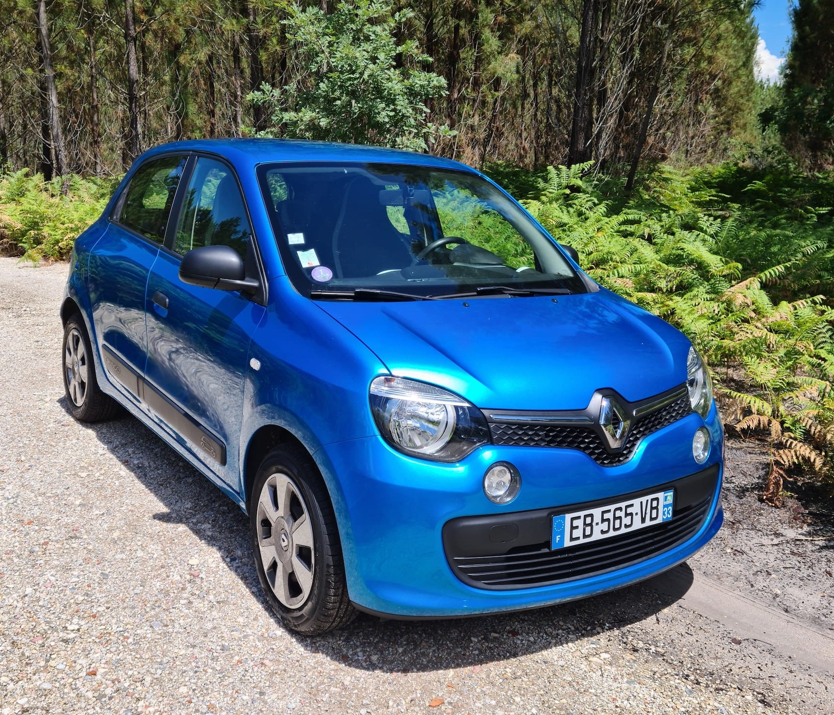 Renault Twingo - Gare d'Antibes, 2016, Essence 98