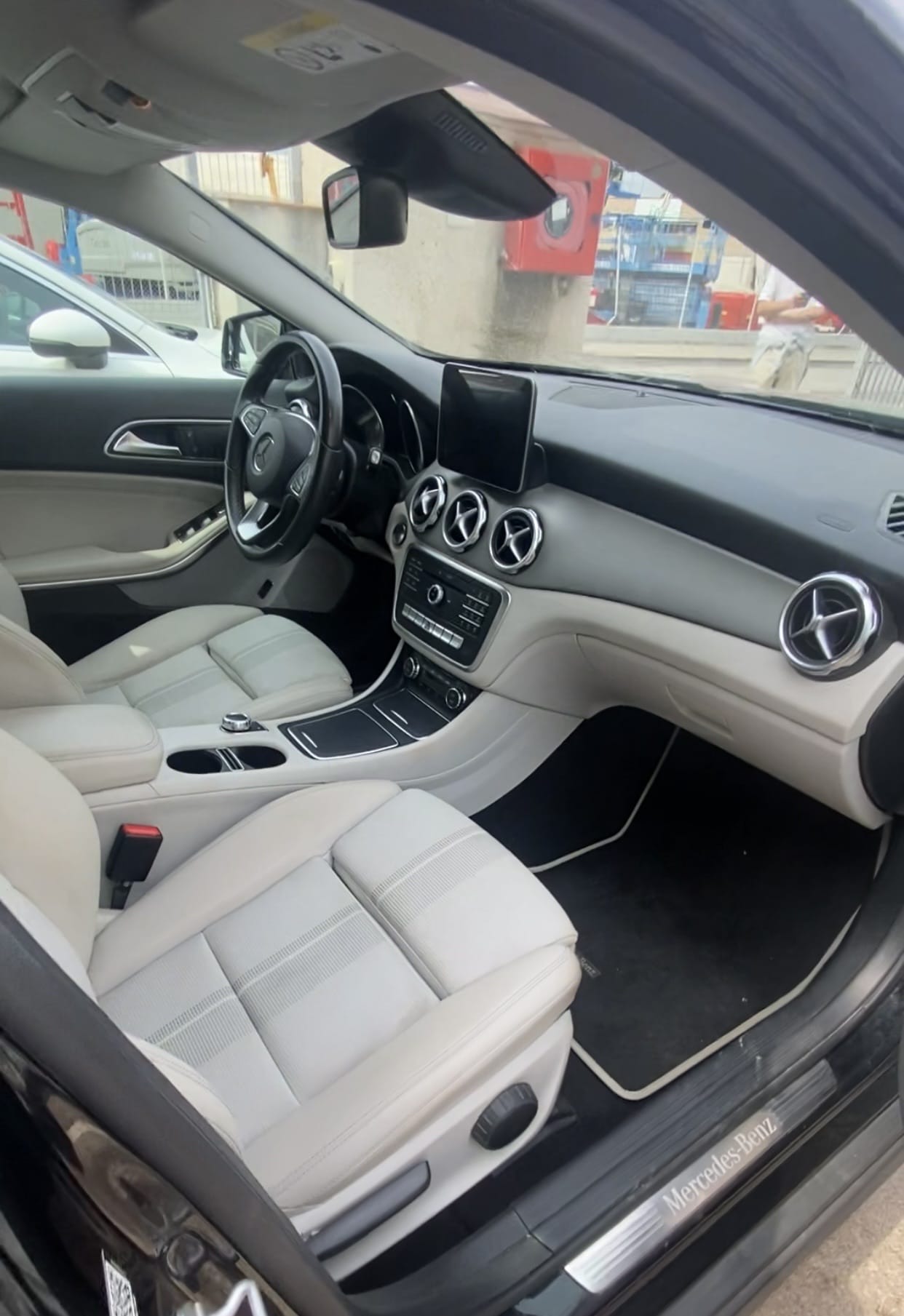 Mercedes-Benz Clase GLA con Control de velocidad