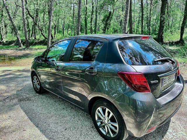 Toyota Yaris avec Climatisation