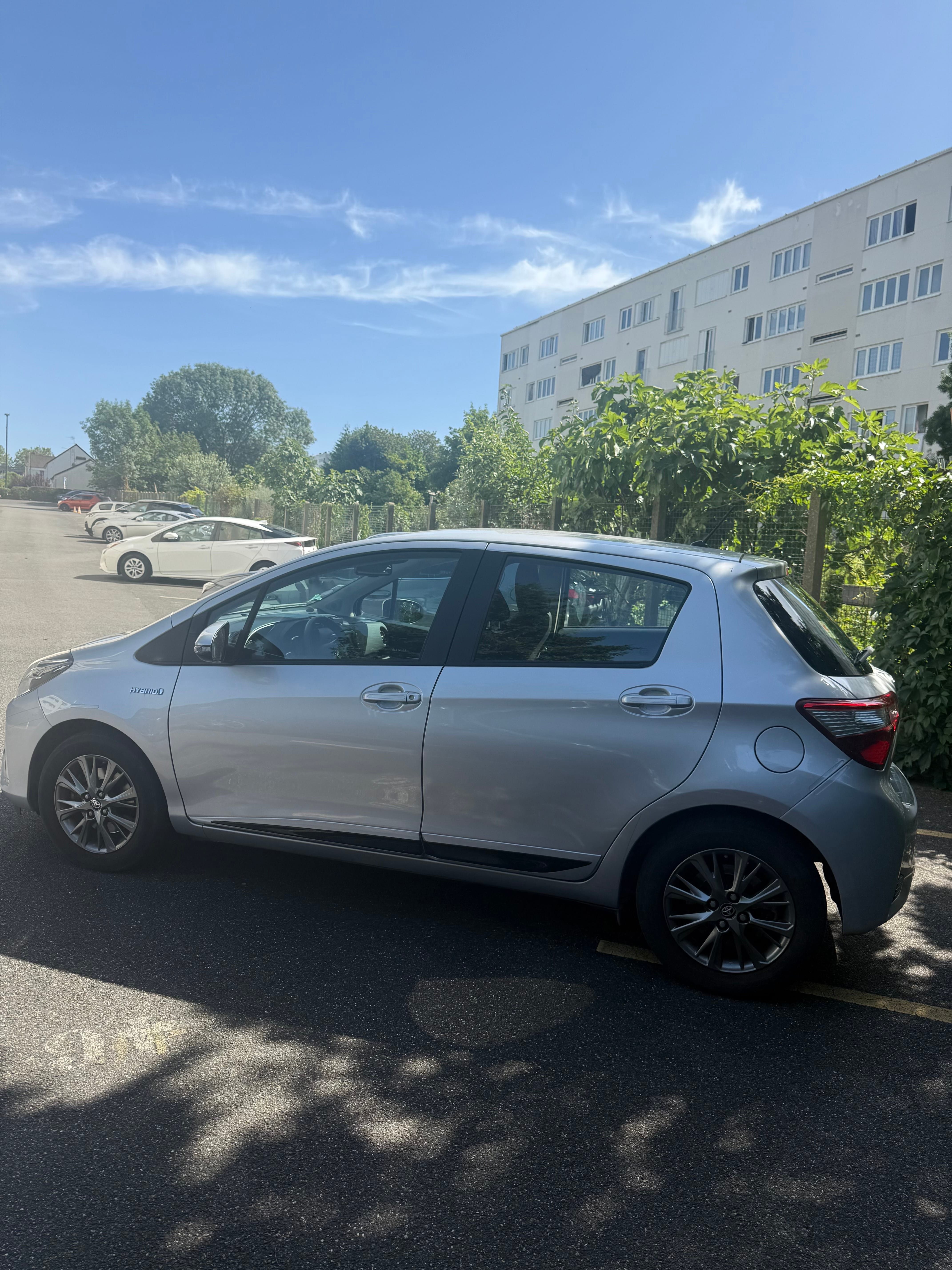 Toyota Yaris Hybride avec Climatisation