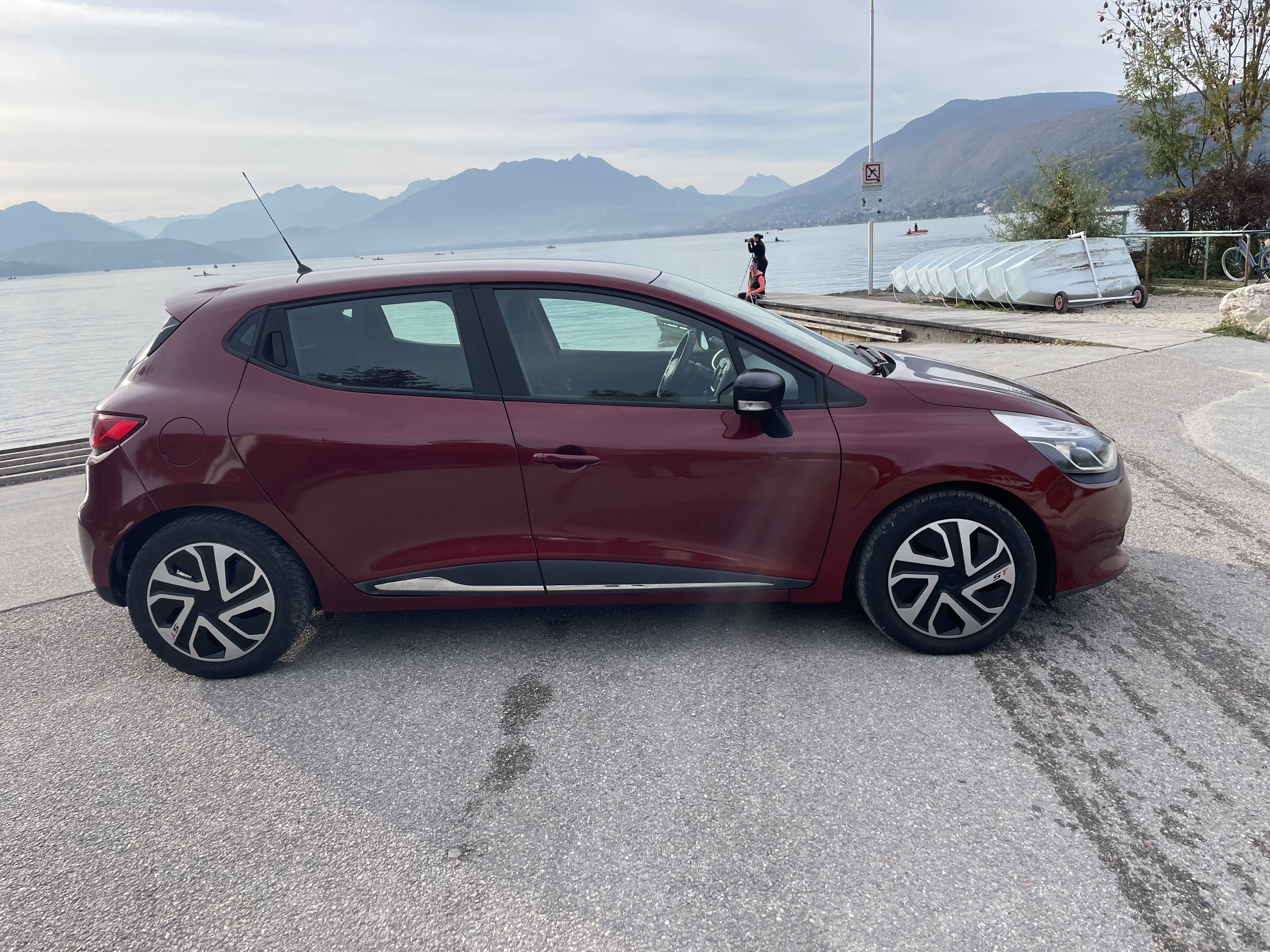 Renault Clio avec Climatisation