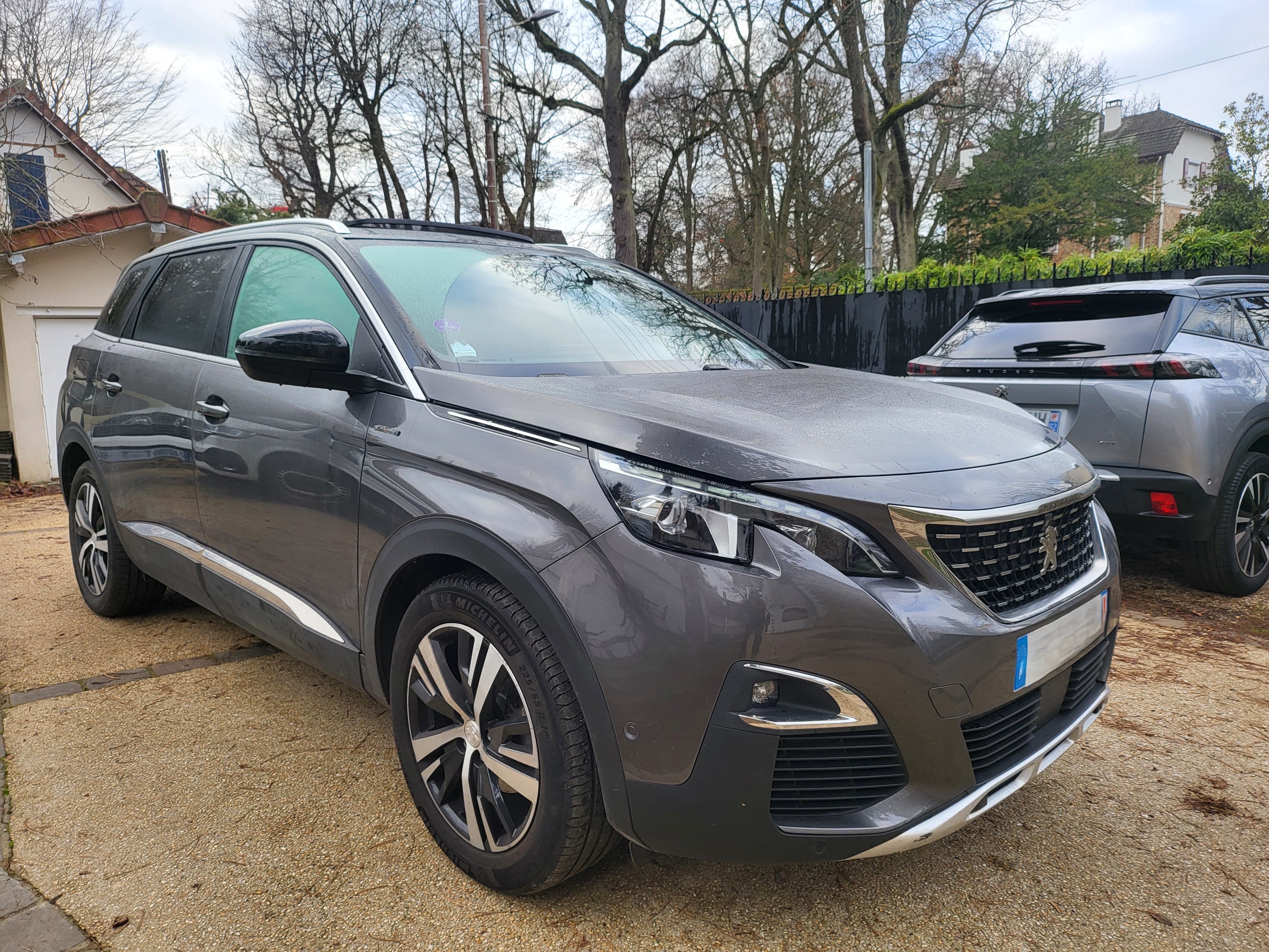 Peugeot 5008 *LIVRAISON* GT Line "7 PLACES" + Toit ouvrant + Android Apple Carplay, 2020, Essence 98, automatique, 7 places