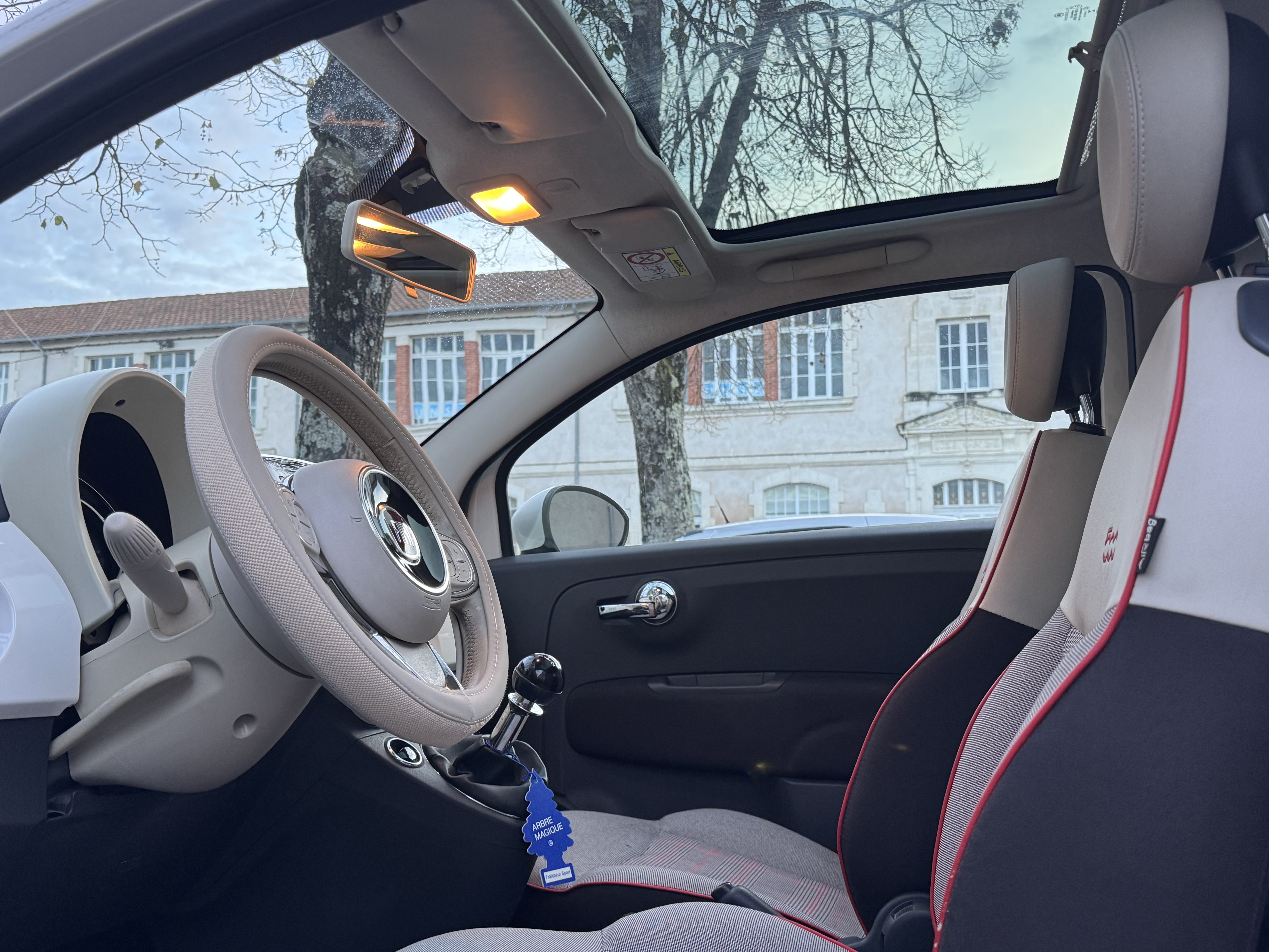 Fiat 500 1.2 Mpi 69 LOUNGE avec Entrée audio / iPod