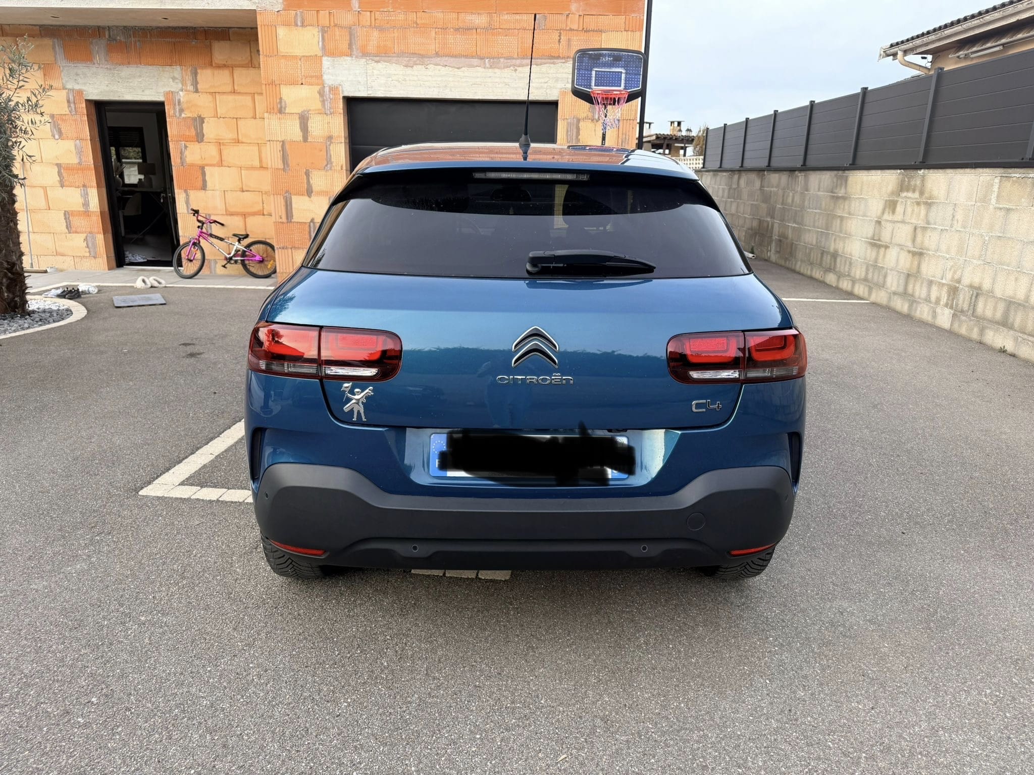 Citroen C4 Cactus Shine cuir boite automatique diesel avec GPS