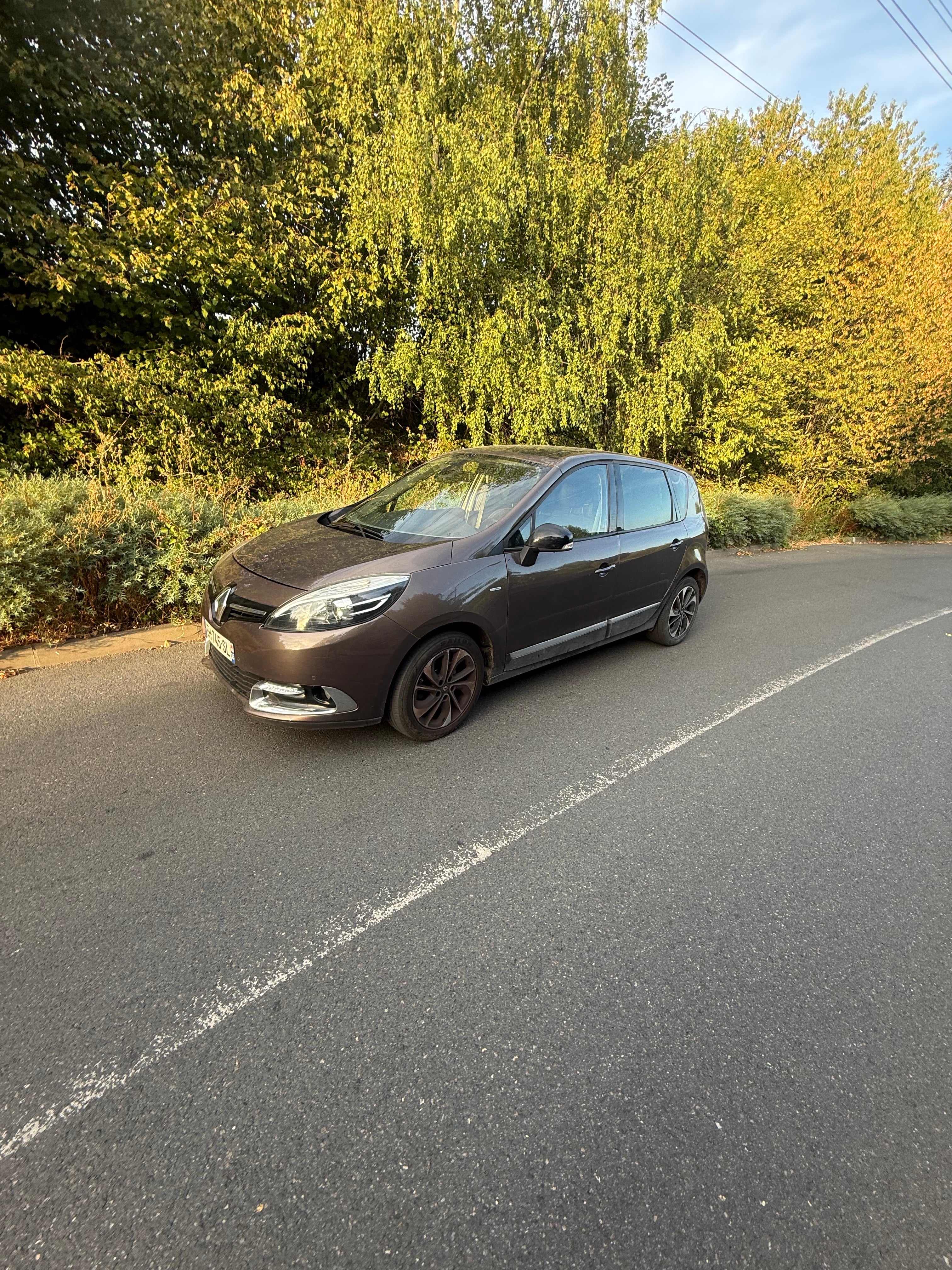 Renault Scenic avec Climatisation