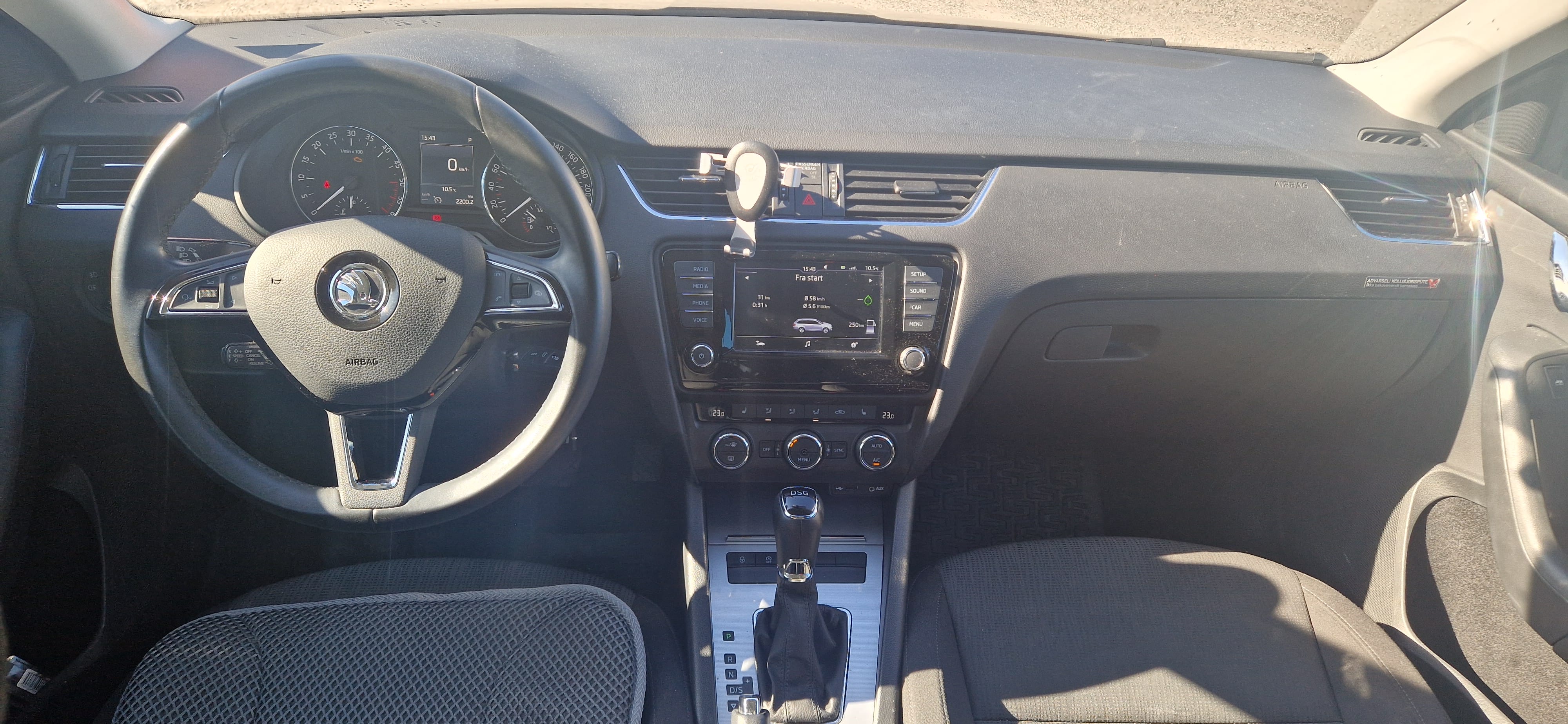 Skoda Octavia 2.0 Diesel 150hk with Baby seat