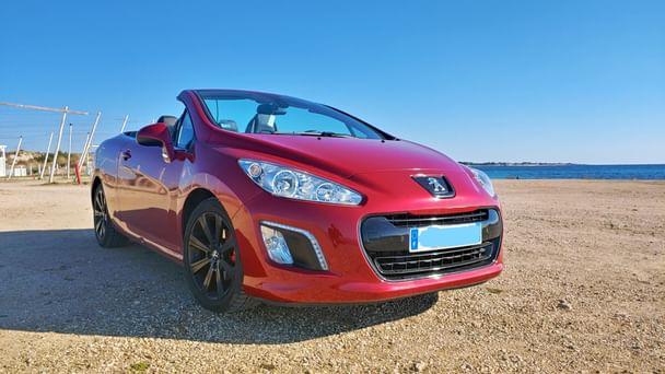 Peugeot 308 CC avec Siège bébé