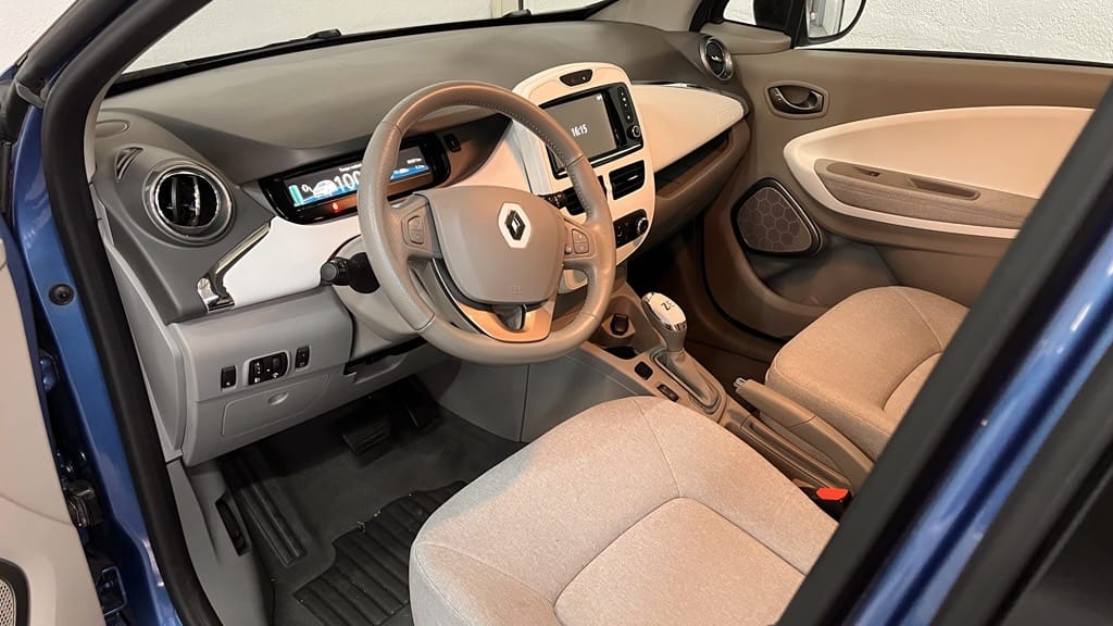 Renault ZOE Parc de petit bourg avec Climatisation