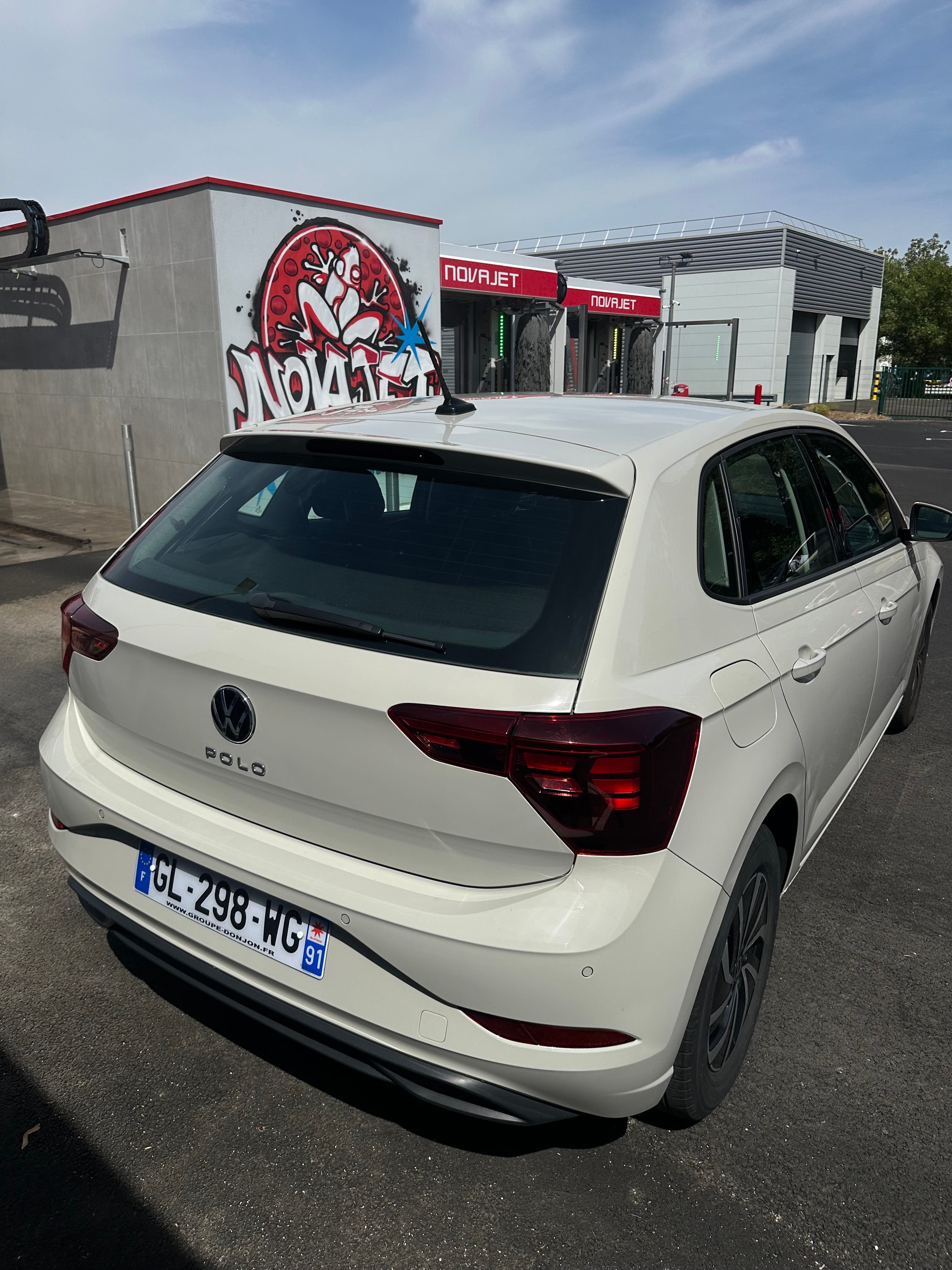 Volkswagen Polo avec GPS