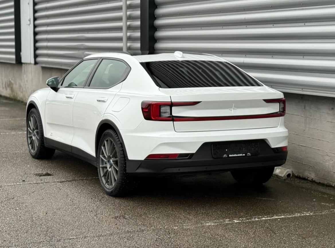 Polestar 2 med Ryggekamera