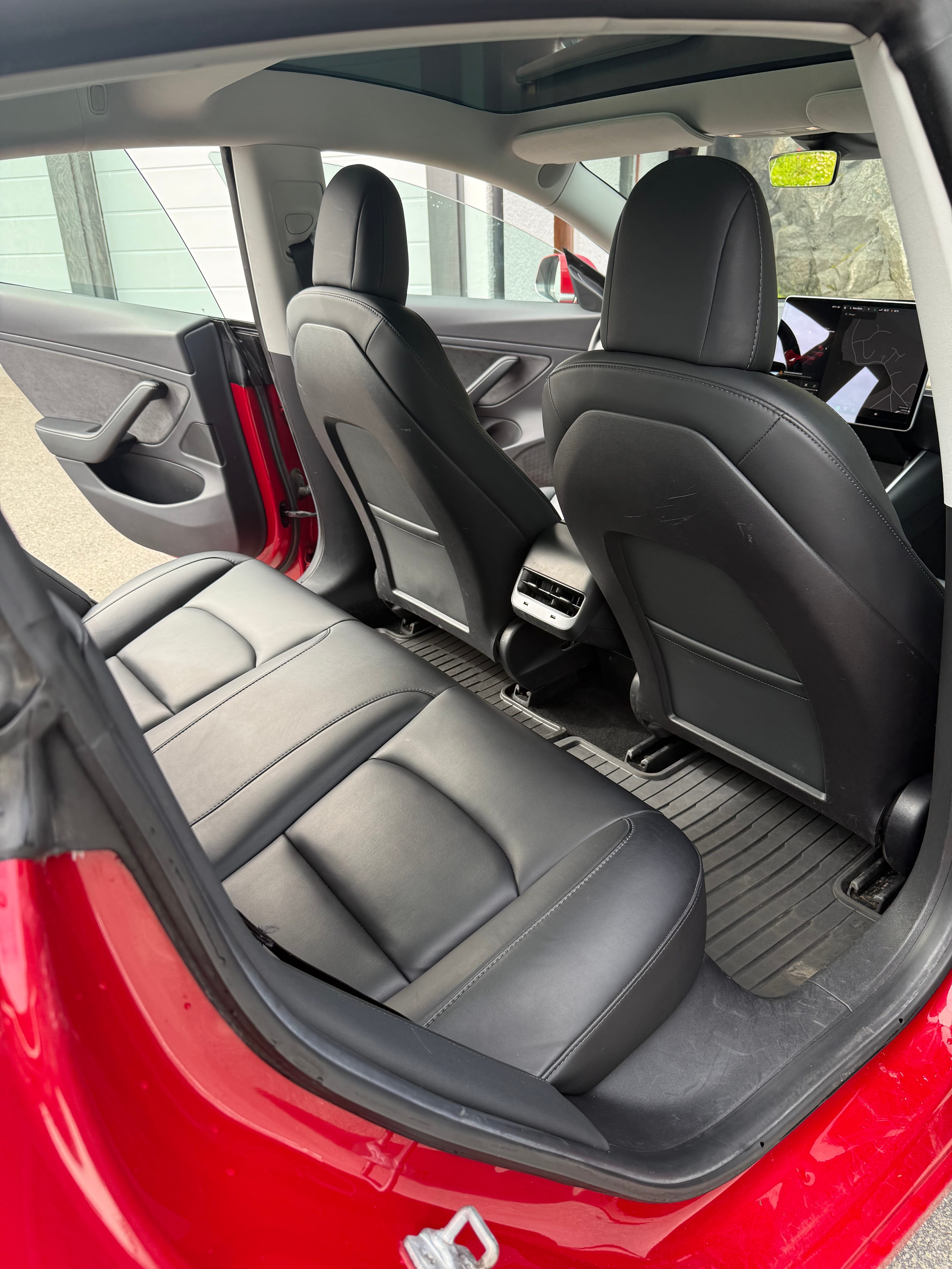 Tesla Model 3 Long Range with Four-wheel drive