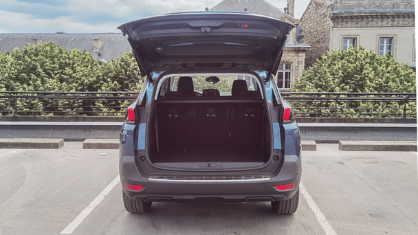 Peugeot 5008 7 Places - Boite Automatique avec Chaines