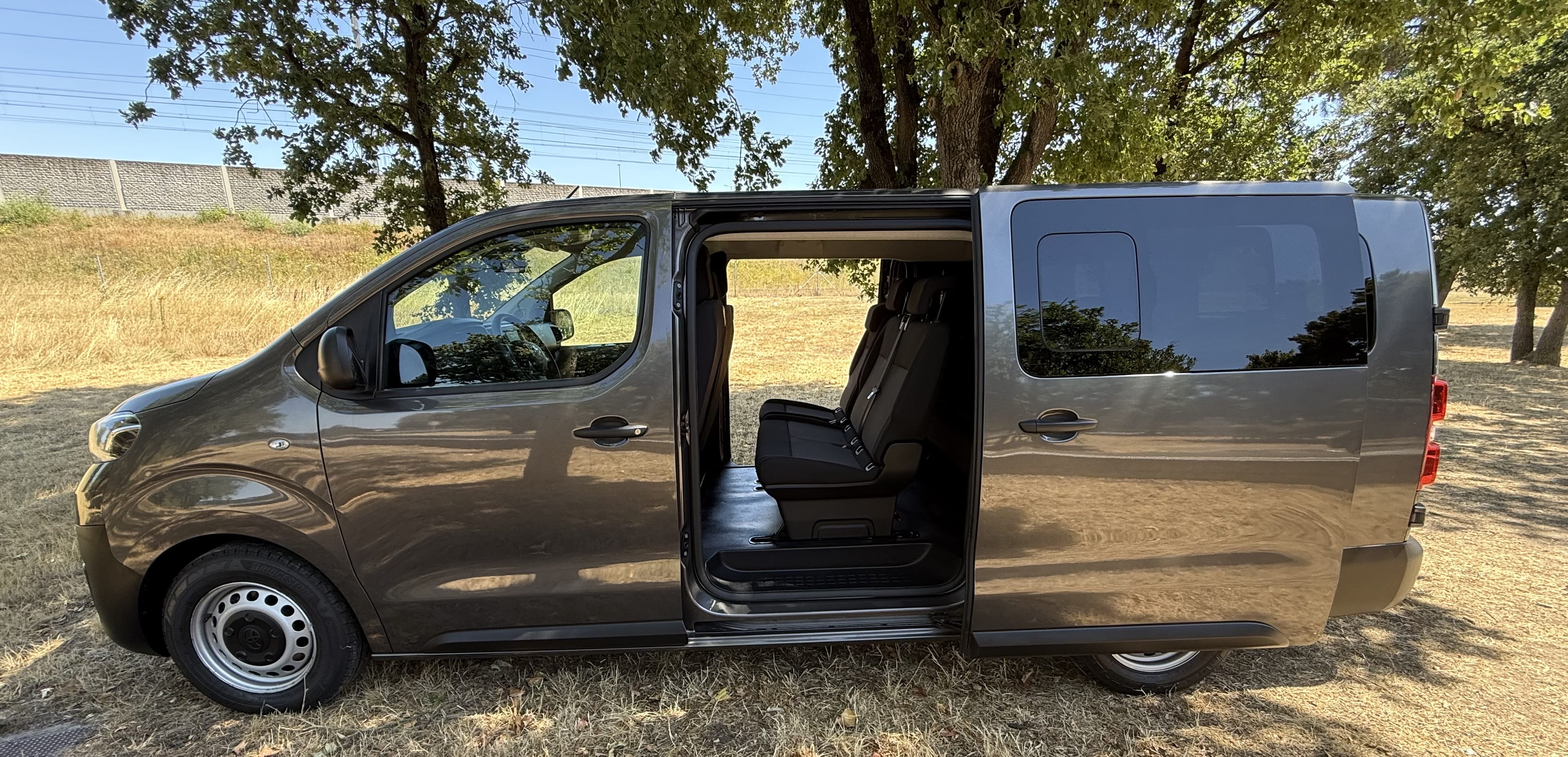 Toyota Proace Verso mit Apple CarPlay