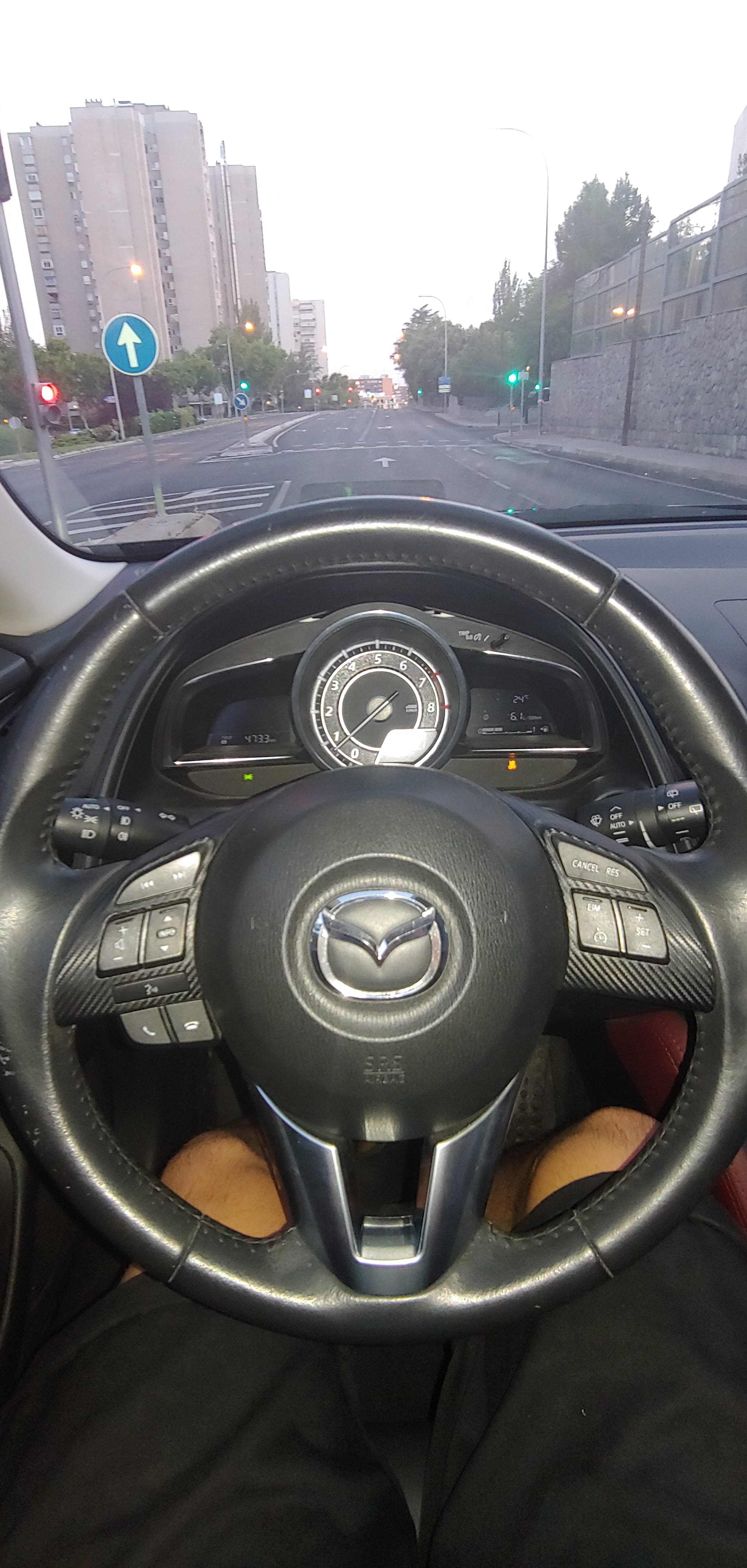 Mazda CX-3 2.0 luxury con Audio Bluetooth