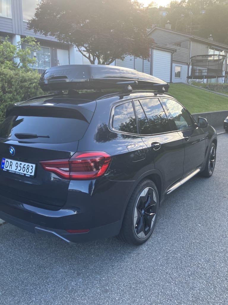 BMW ix3 med GPS