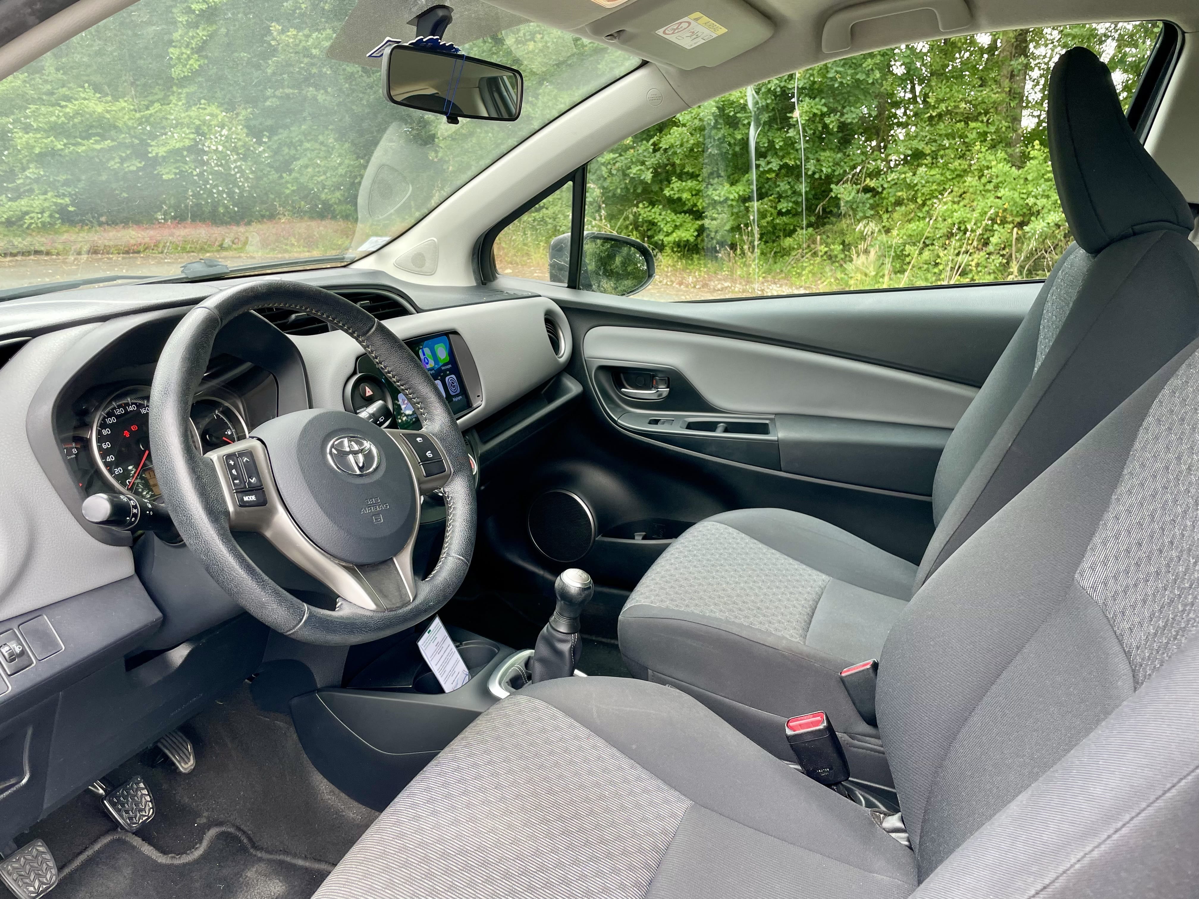 Toyota Yaris avec Entrée audio / iPod