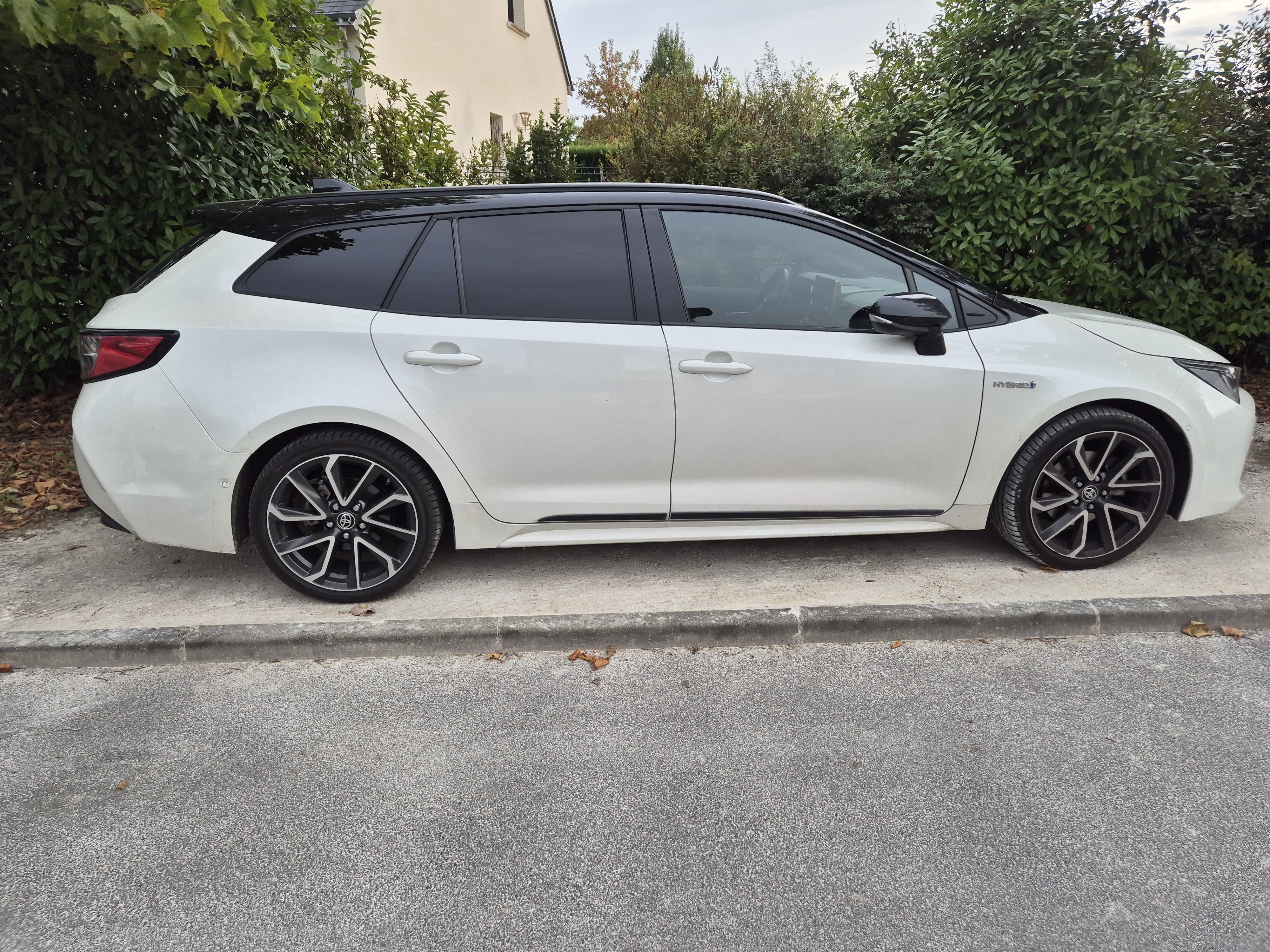 Toyota Corolla Break Hybride 184 CV avec Climatisation