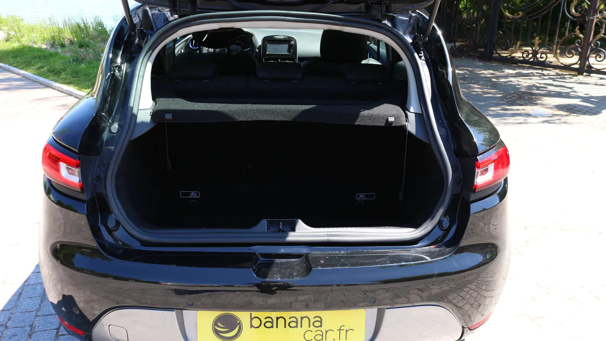 Renault Clio EX-633-CS