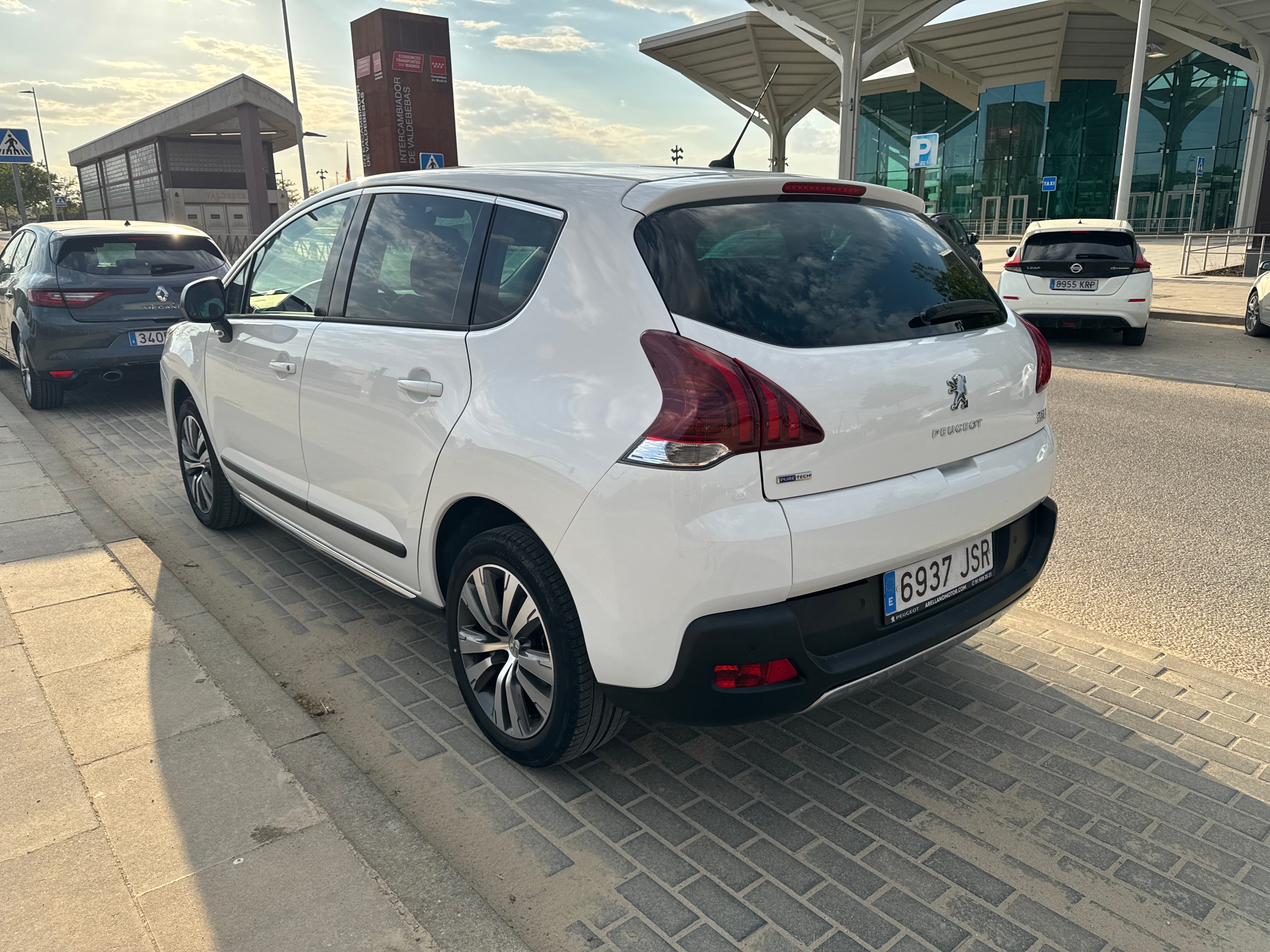 Peugeot 3008 avec GPS