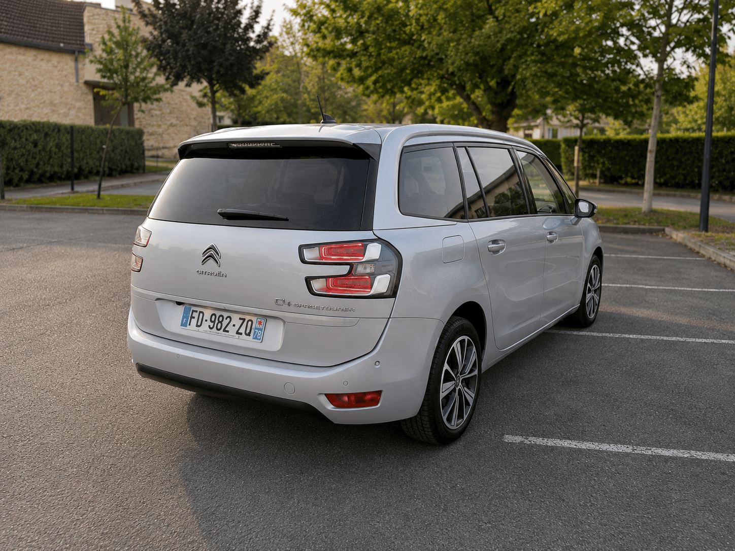 Citroen C4 Grand Spacetourer avec Caméra de recul