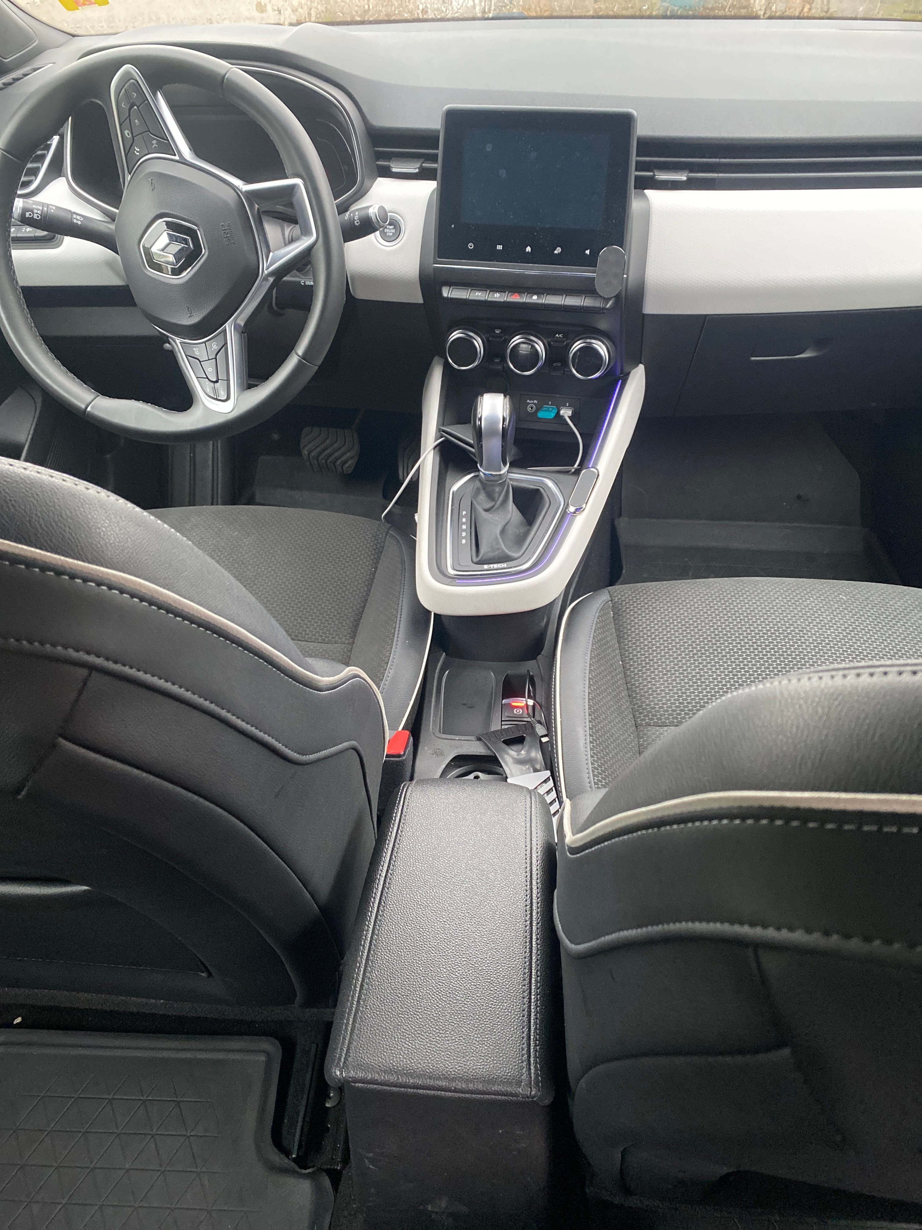 Renault Clio E-tech avec Régulateur de vitesse
