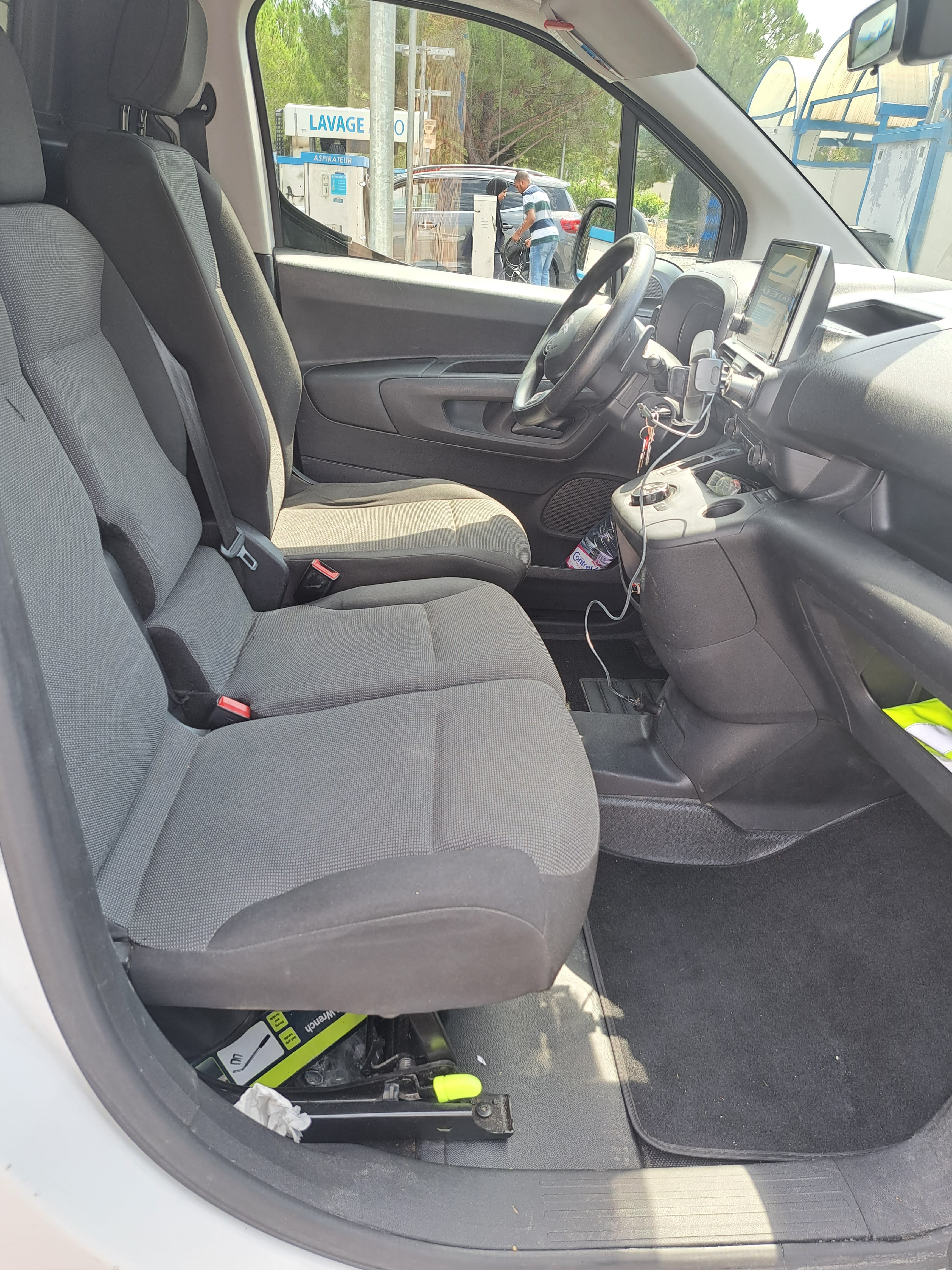Citroen Berlingo Double Cabine  1.5 hdi avec Port USB