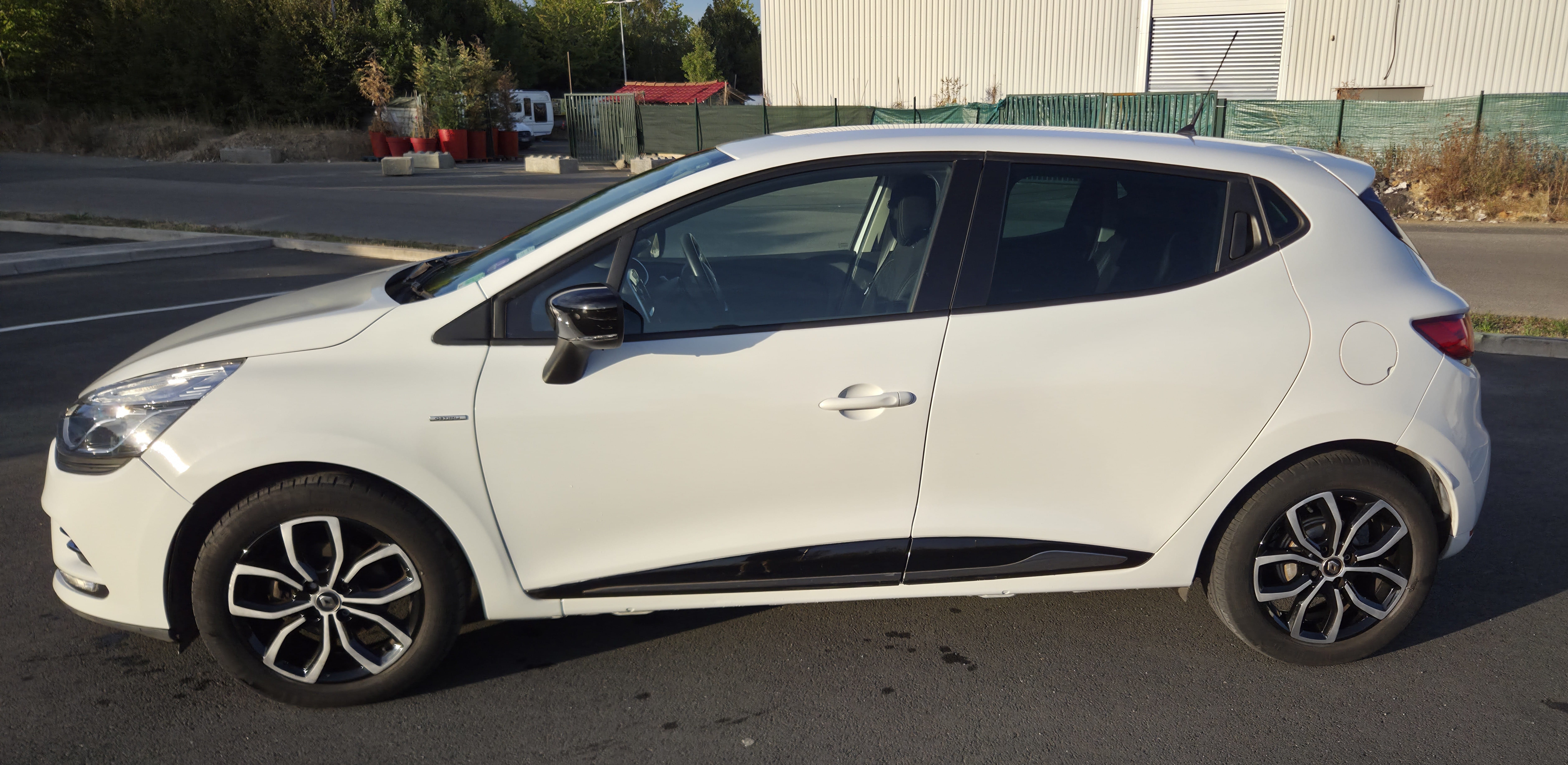 Renault Clio 1.0 TCe avec Climatisation
