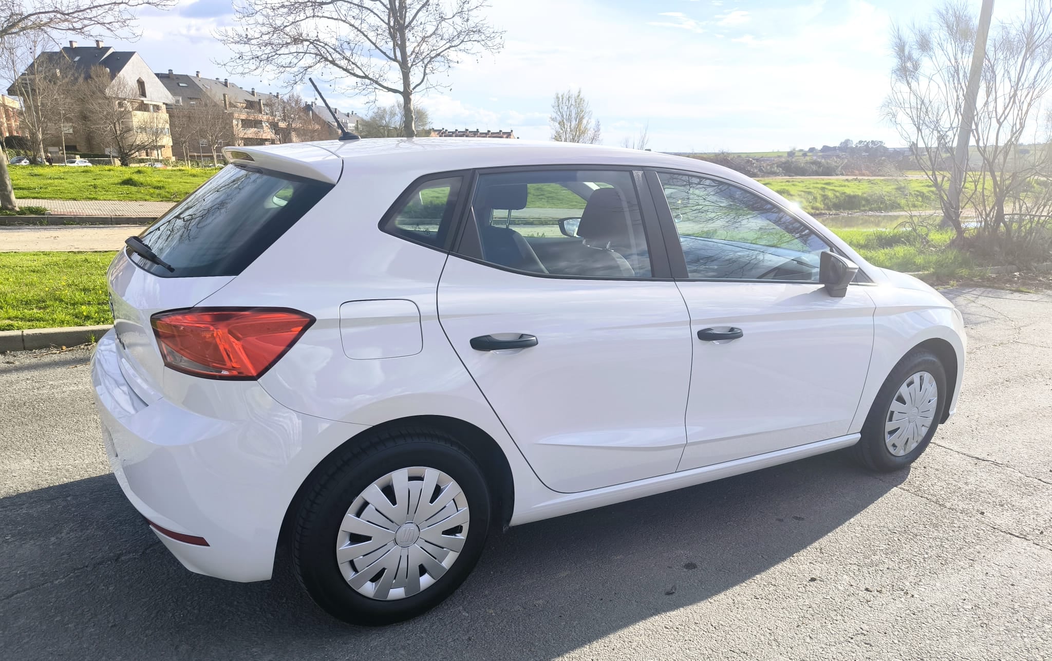 Seat Ibiza 1.1 refrence con Control de velocidad