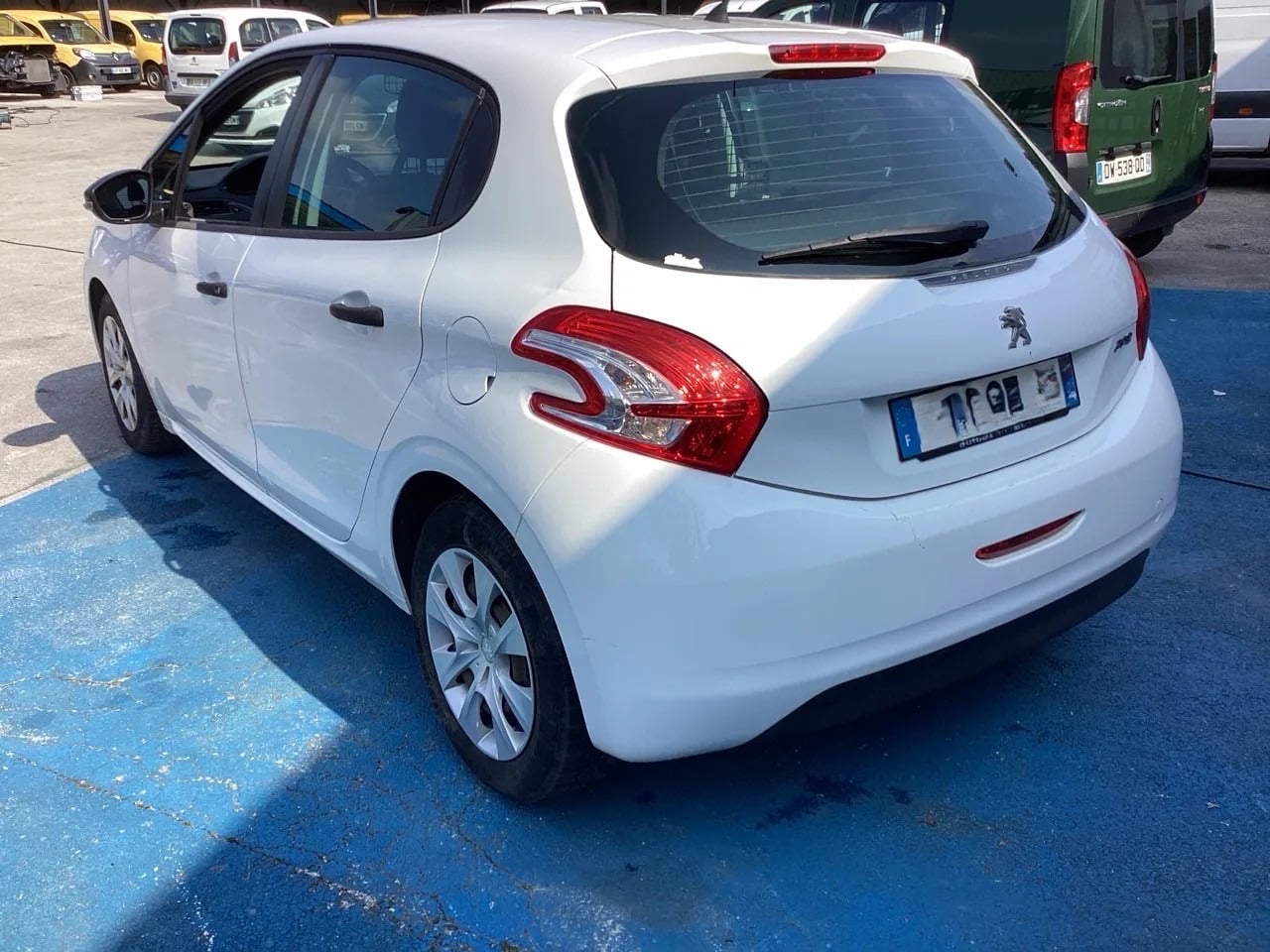 Peugeot 208 Société avec Audio Bluetooth